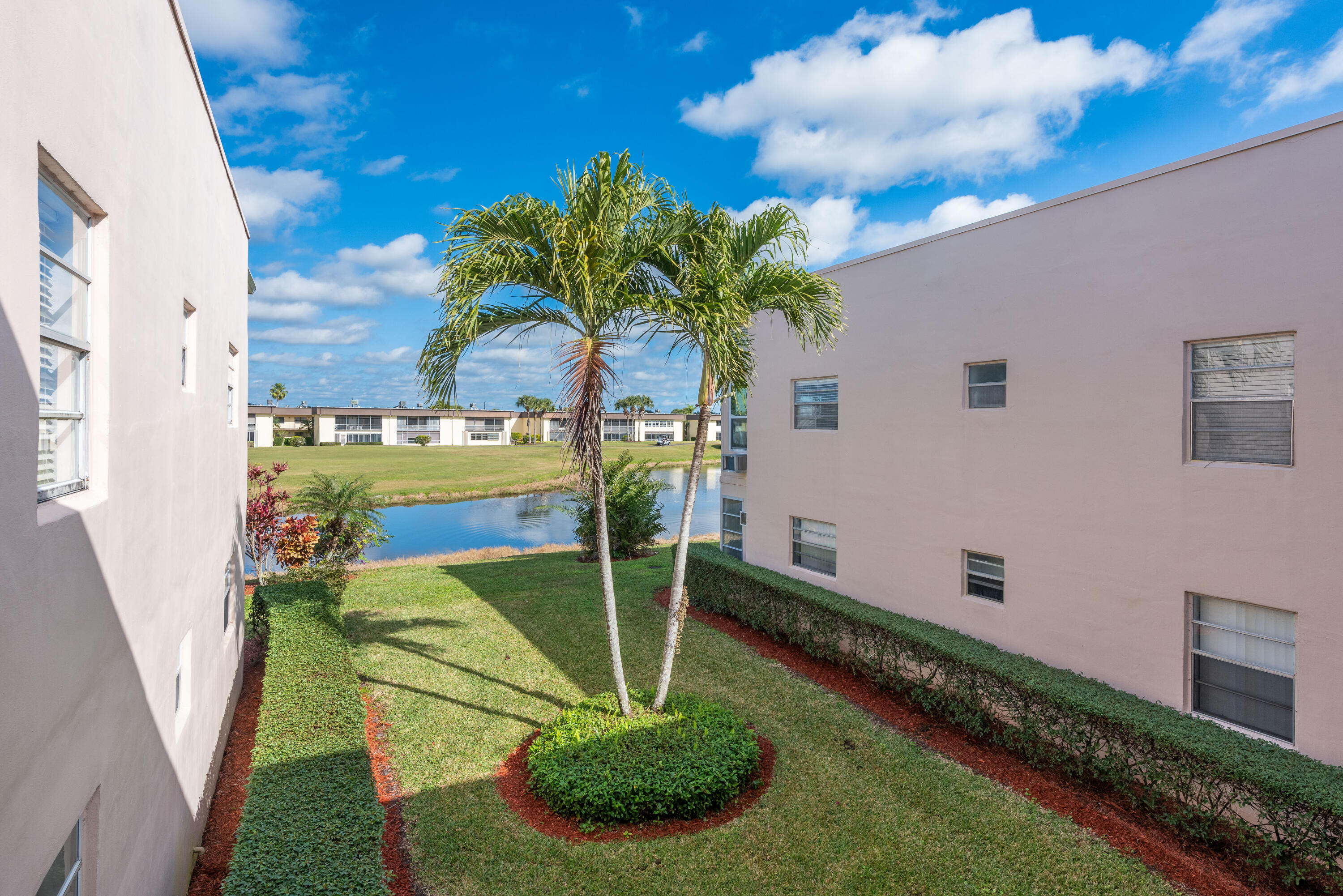 369 Capri H 369 Property Photo 34