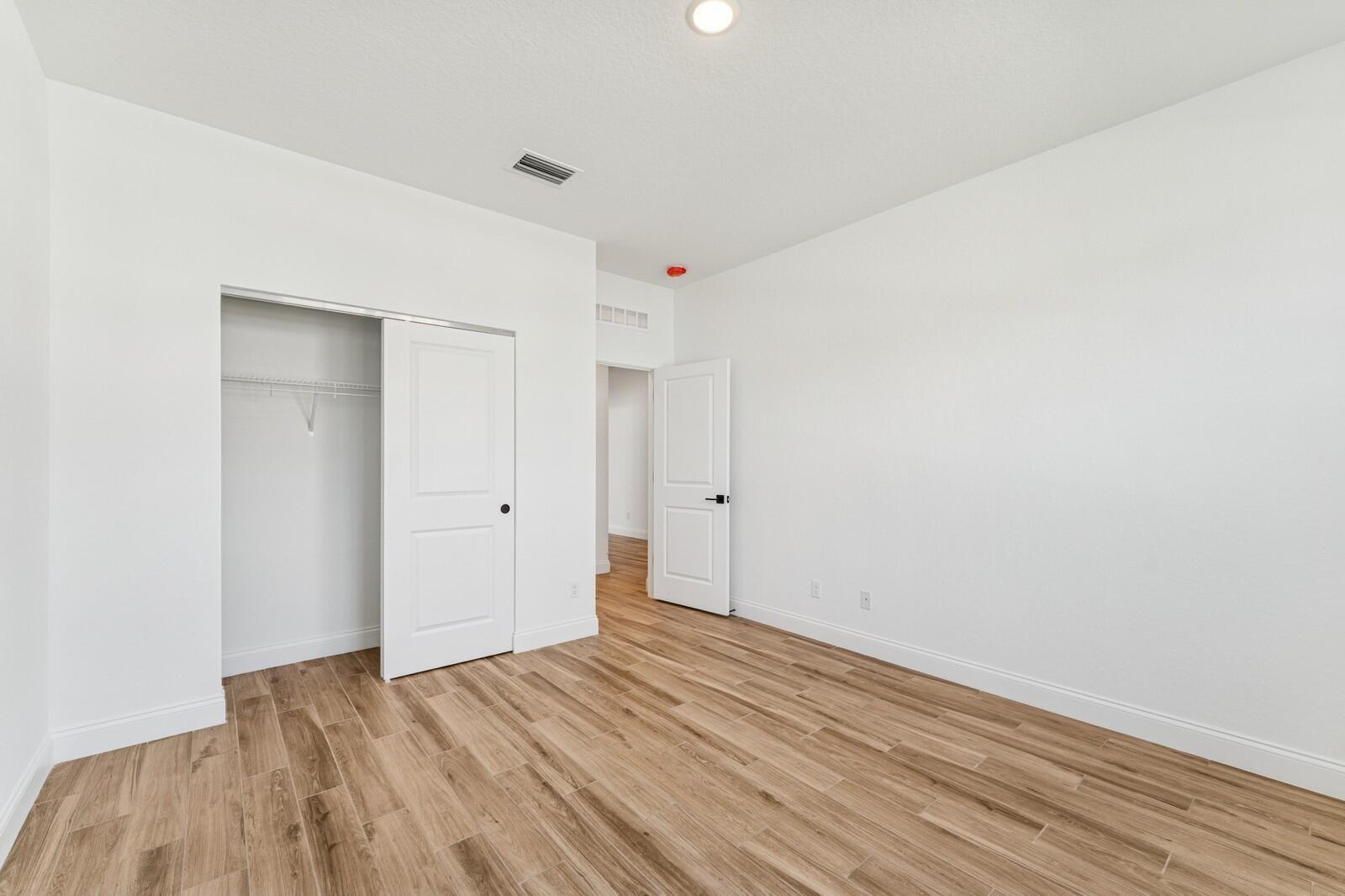 10048 Nw Field Flower Trail Property Photo 6