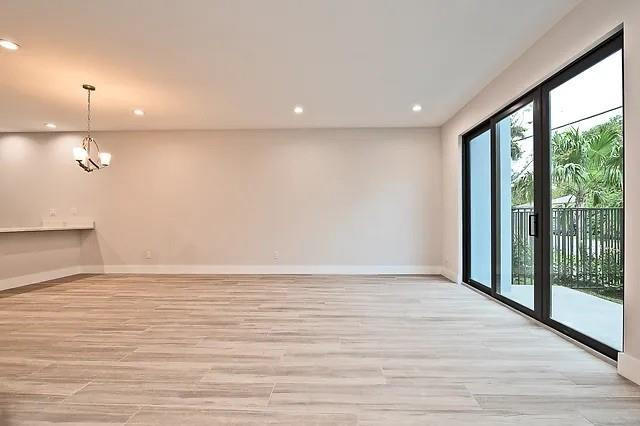 B26049149 Property Photo 2