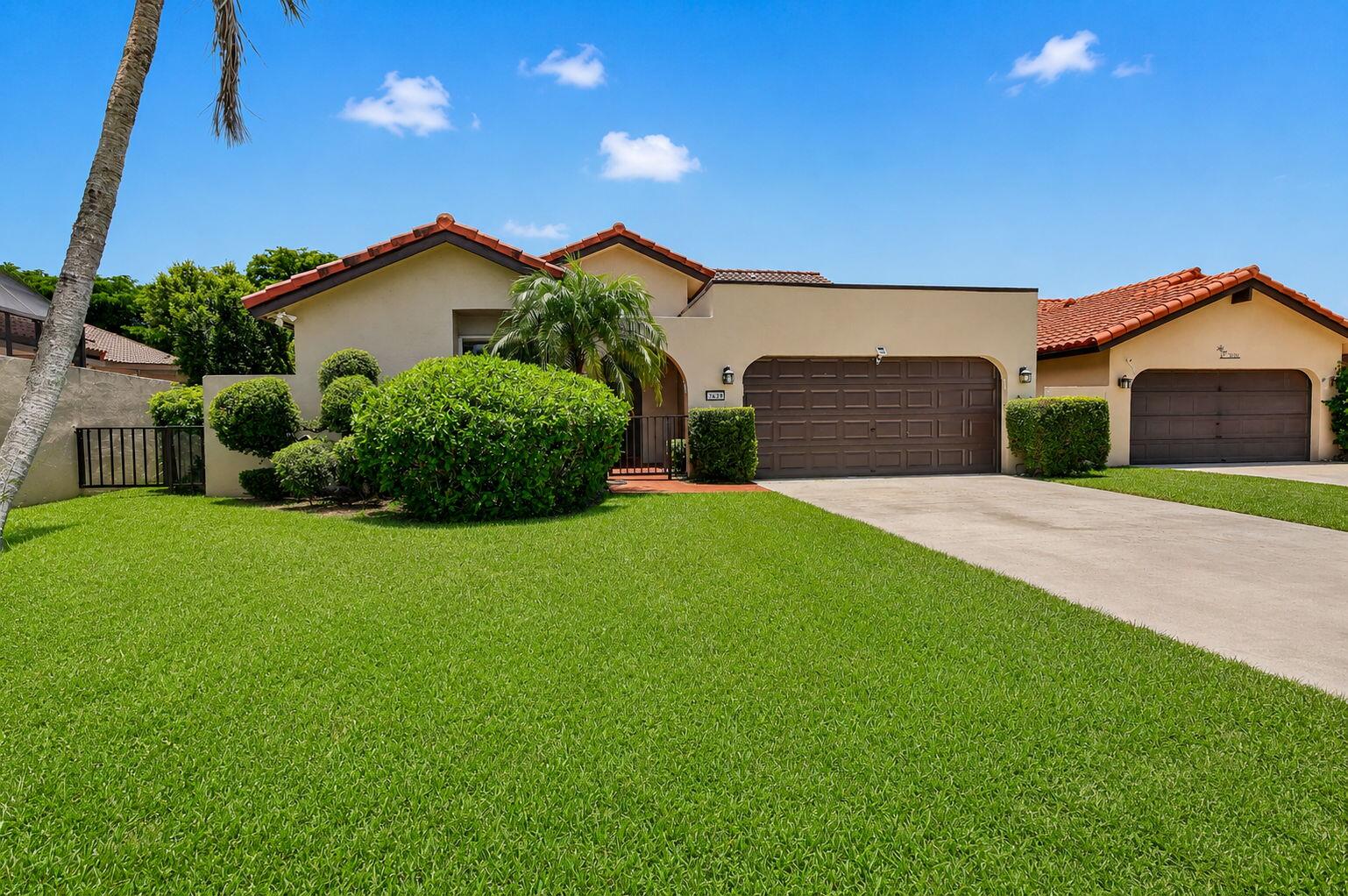 7690 Solimar Circle Property Photo 2