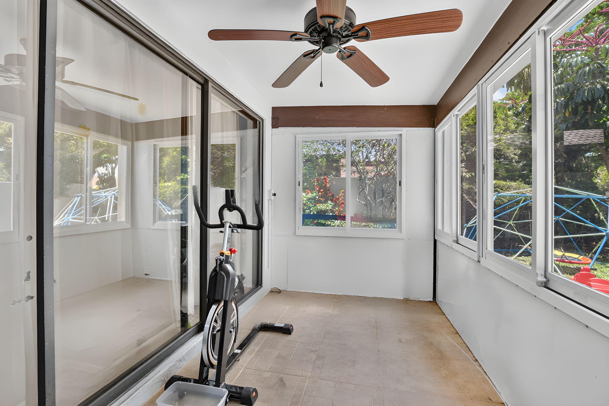 7690 Solimar Circle Property Photo 26