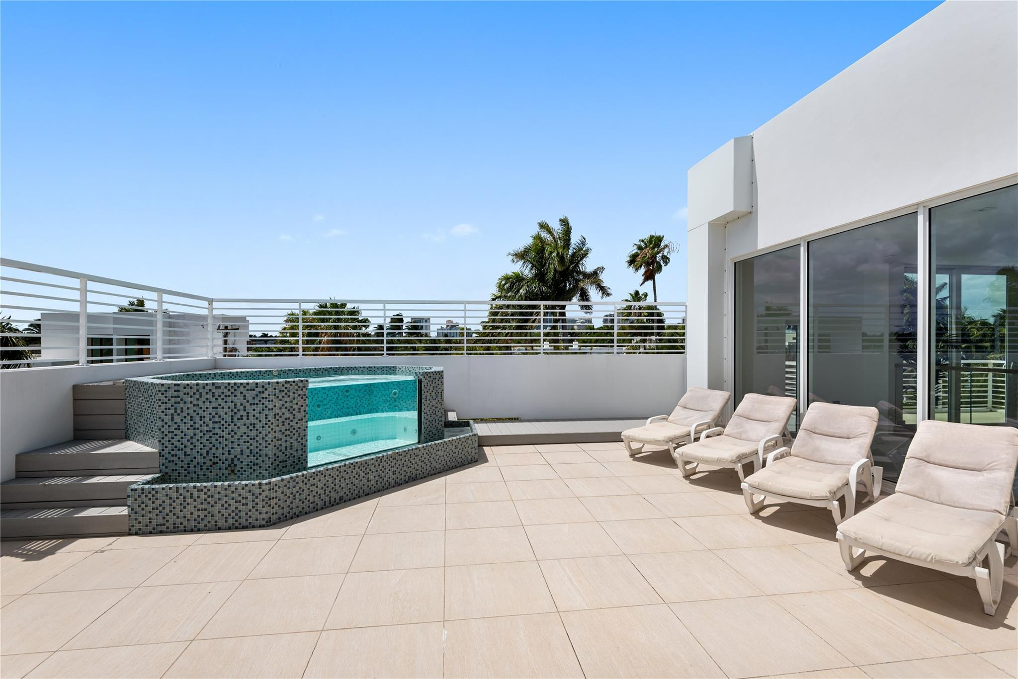 500 Isle Of Capri Drive Property Photo 47