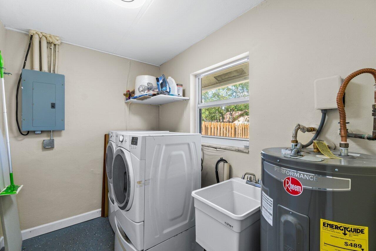 1315 Fulmar Drive Property Photo 23