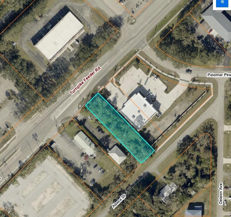 5024 Turnpike Feeder Road Property Photo 1