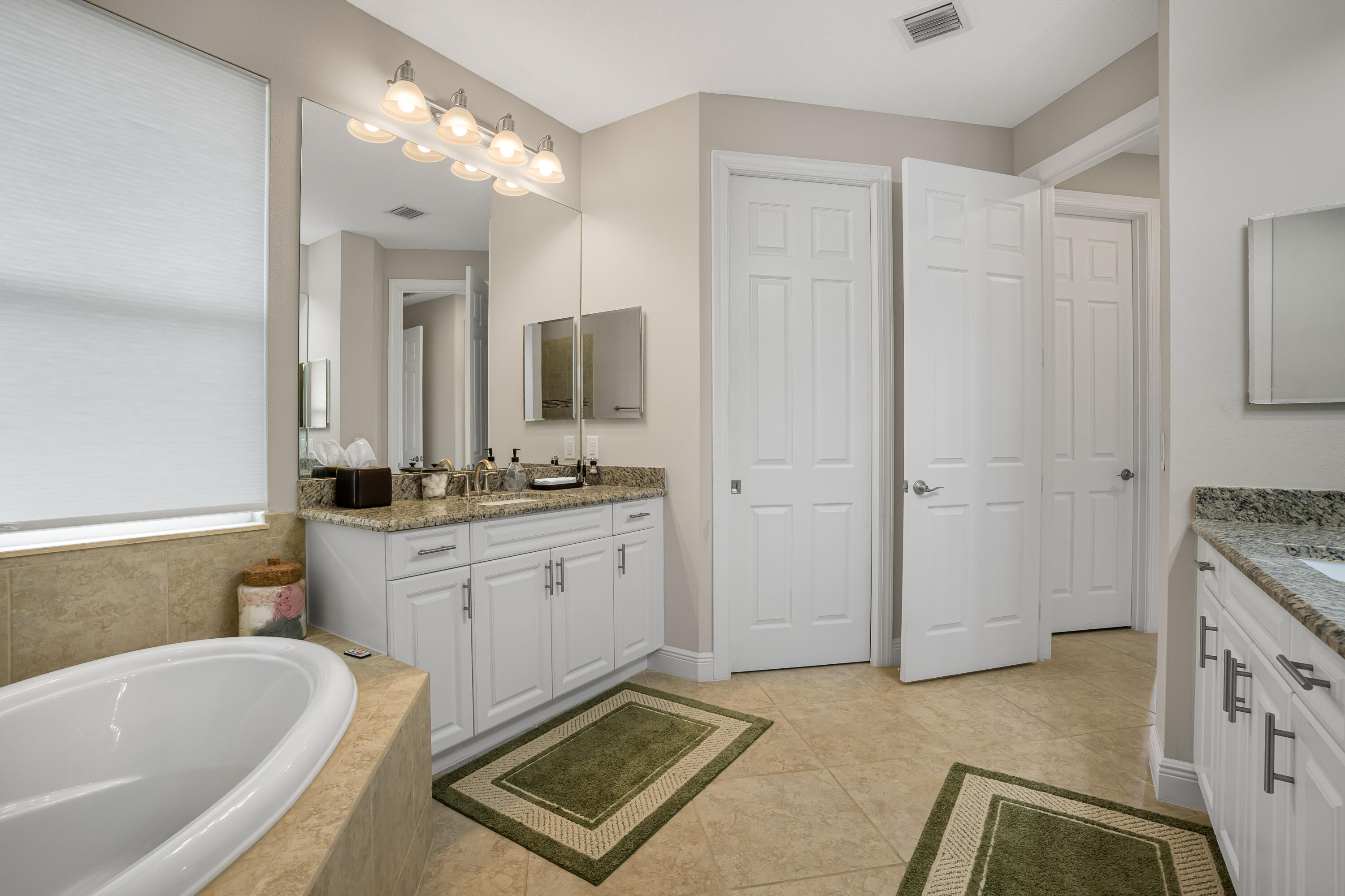 1774 Belmont Circle Sw Property Photo 35