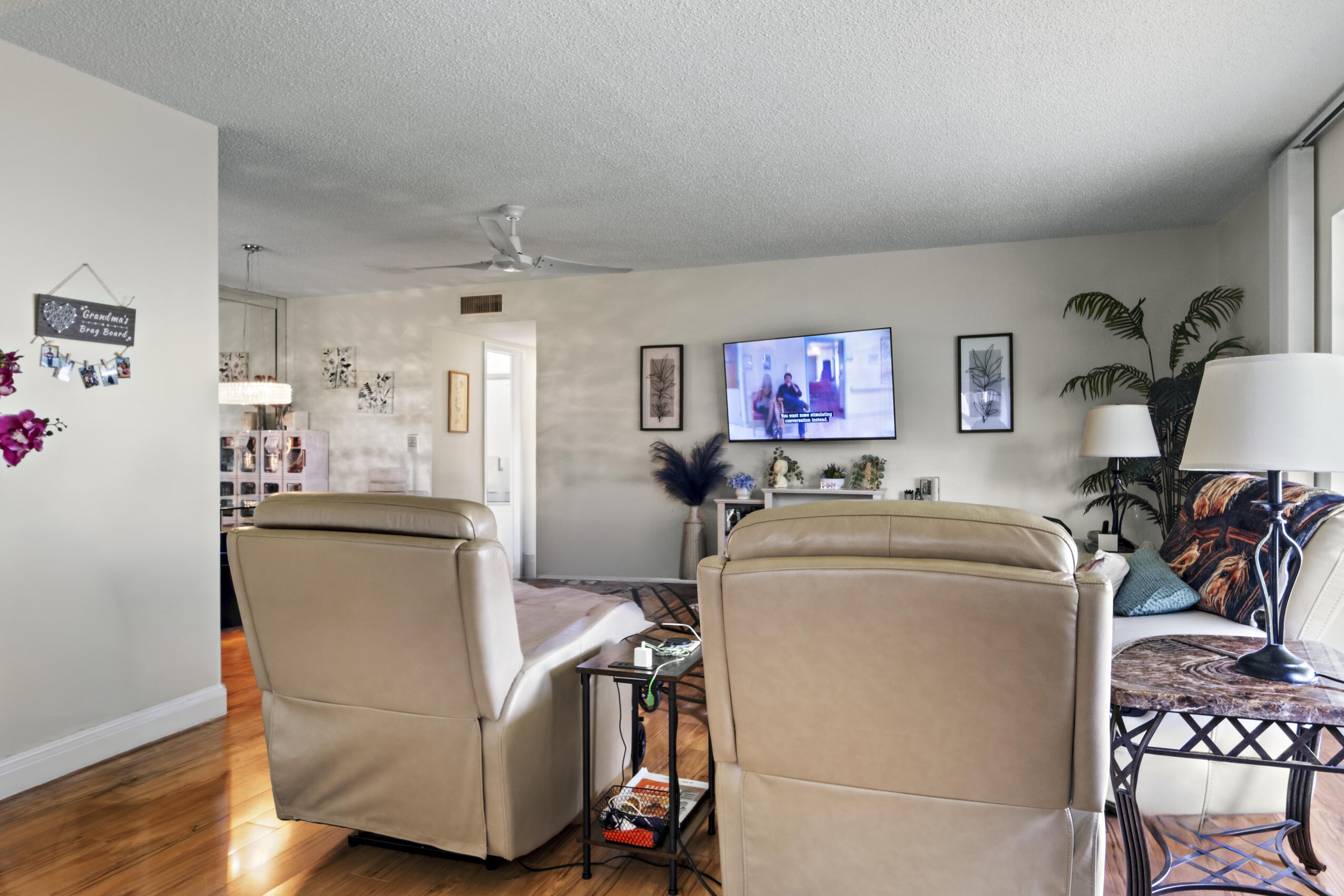 5078 Lakefront Boulevard D Property Photo 9