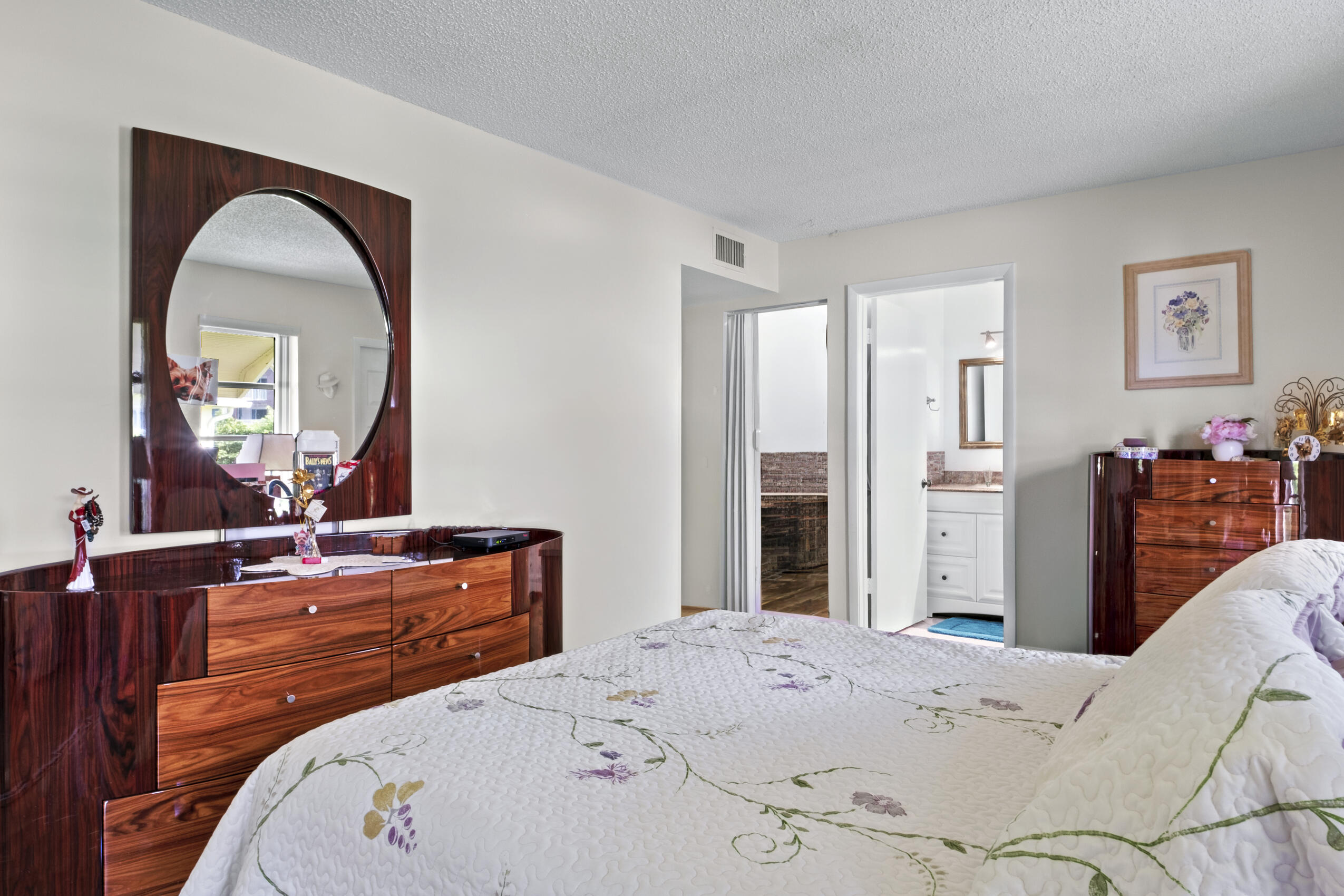 5078 Lakefront Boulevard D Property Photo 14