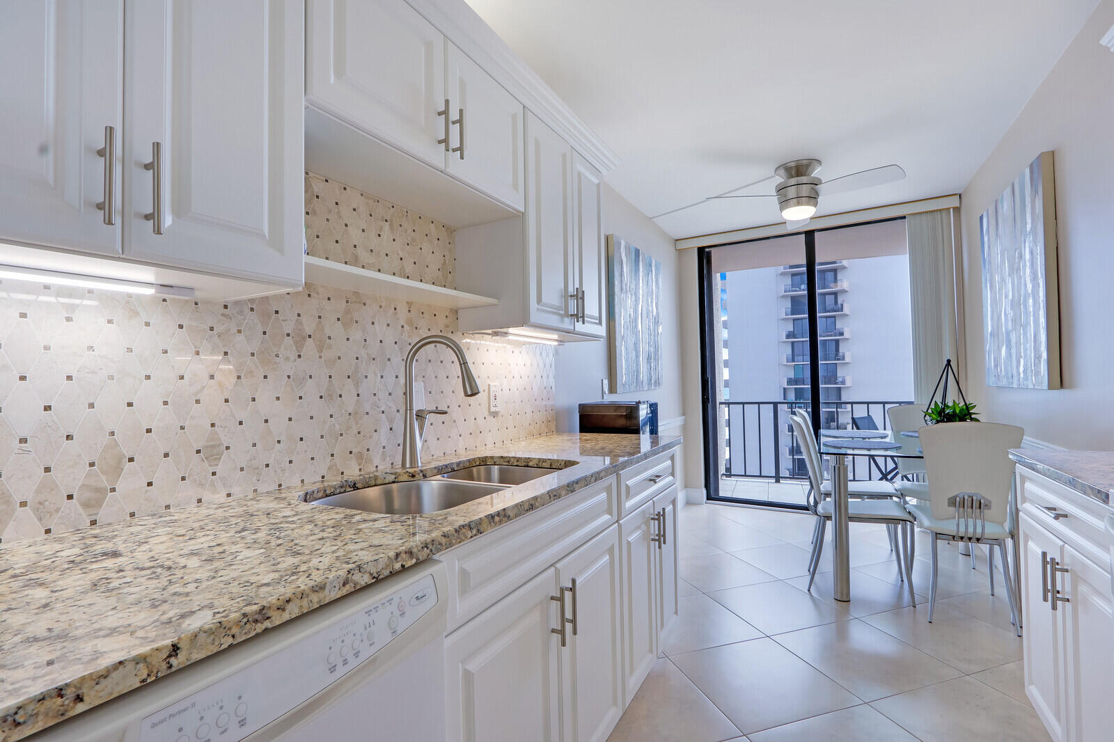 4200 N Ocean Drive 2-802 Property Photo 12