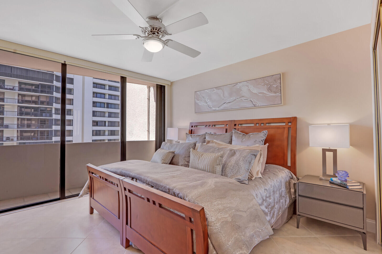 4200 N Ocean Drive 2-802 Property Photo 26