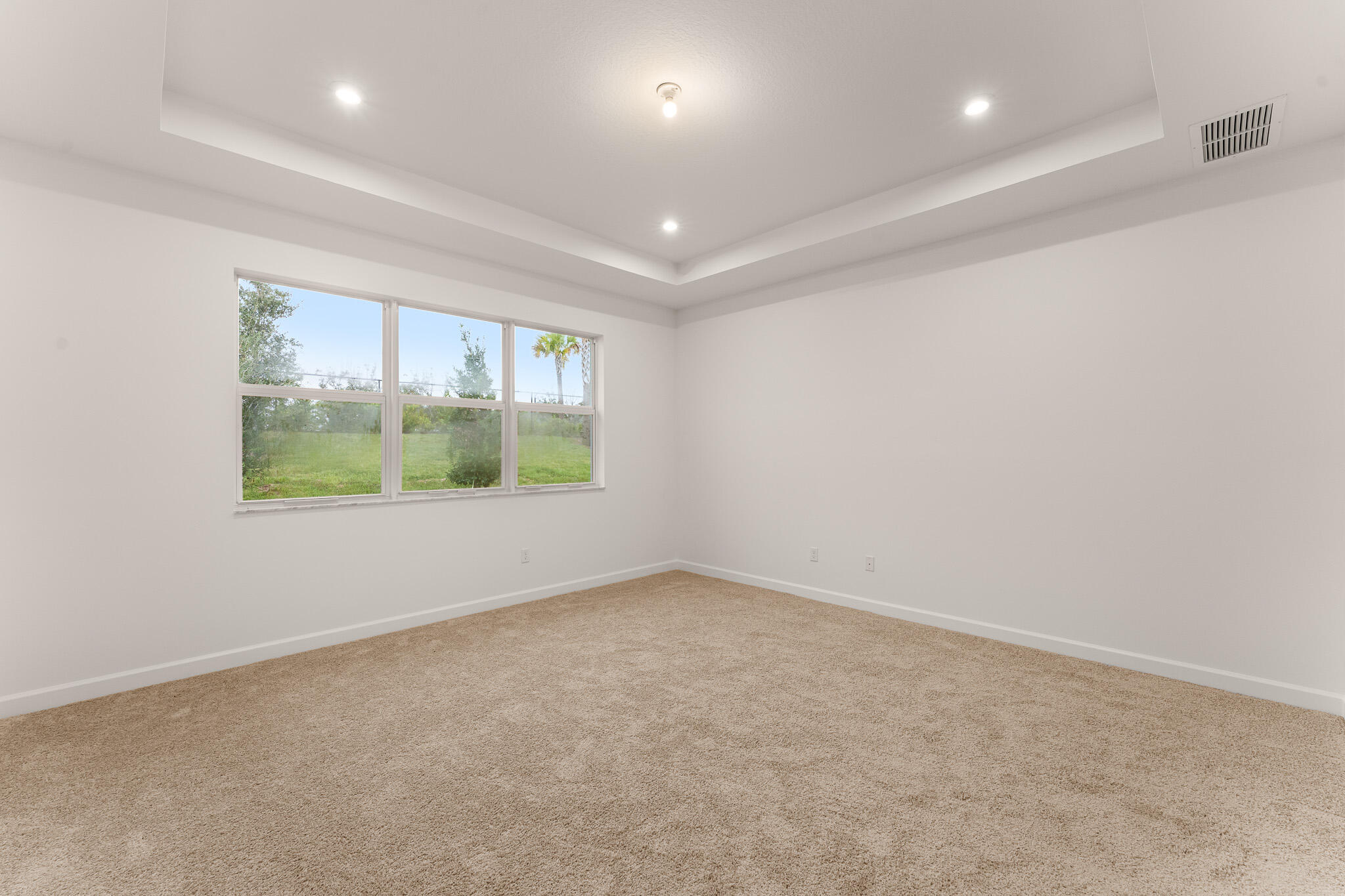 11976 Sw Pantone Street Property Photo 6