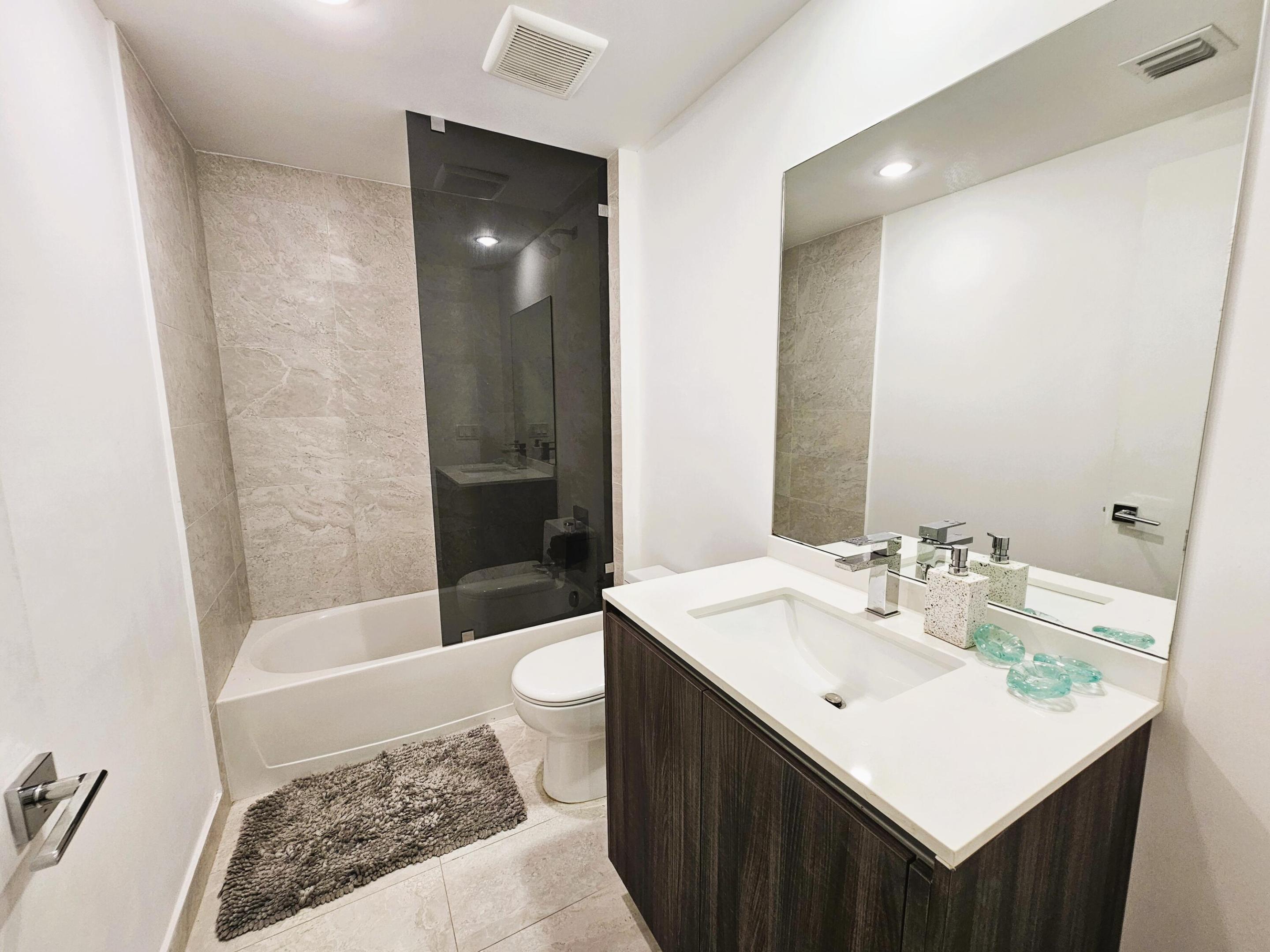 488 Ne 18th Street Apt 3508 Property Photo 12