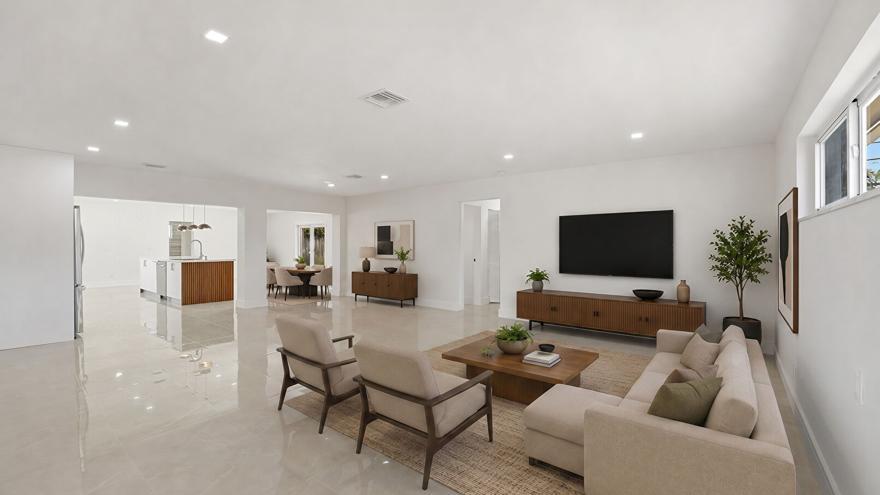 21020 Highland Lakes Boulevard Property Photo 7