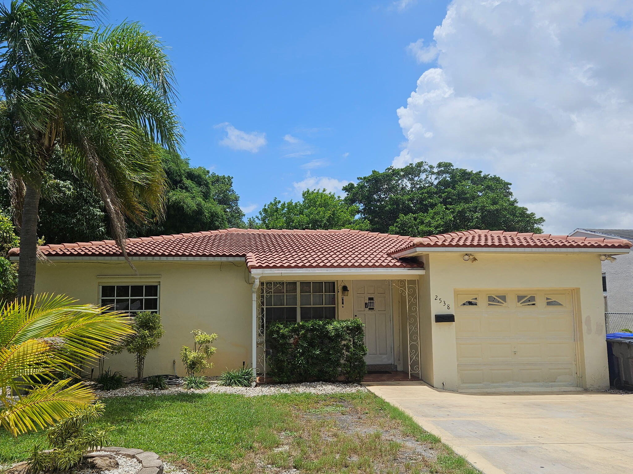 2538 Fillmore Street Property Photo 1