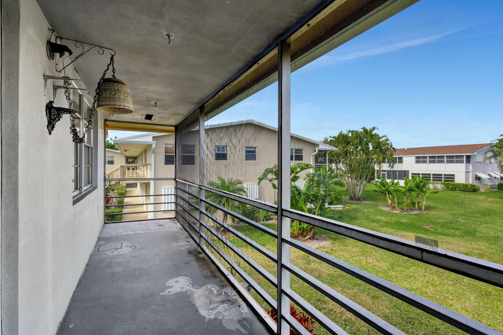 332 Sheffield N Property Photo 15