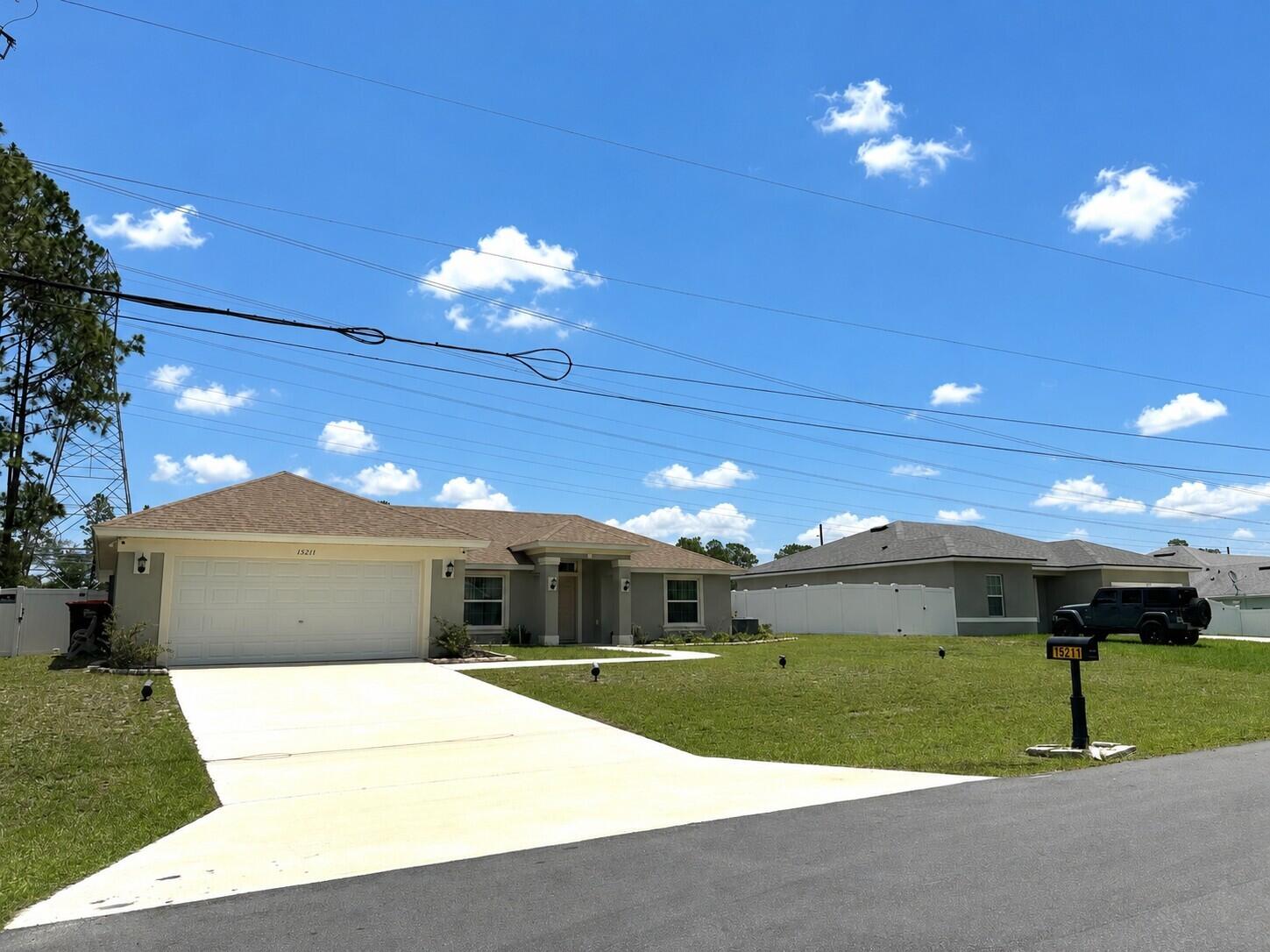 15211 SW 65th Ter Road Property Photo 1