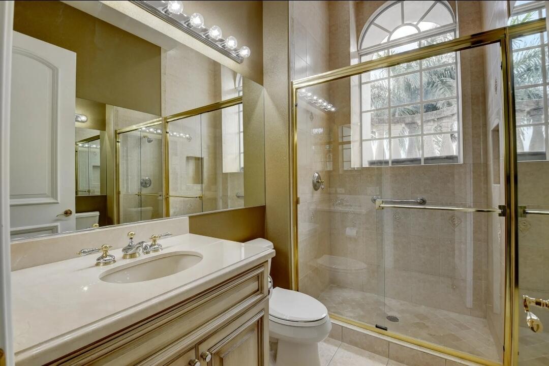 7635 Mandarin Drive Property Photo 9