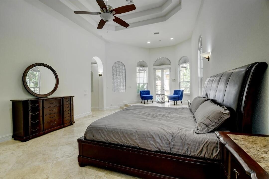7635 Mandarin Drive Property Photo 14