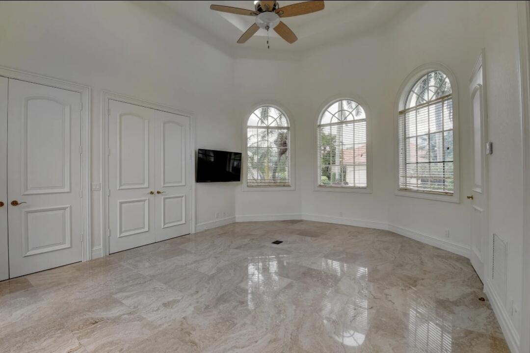 7635 Mandarin Drive Property Photo 32