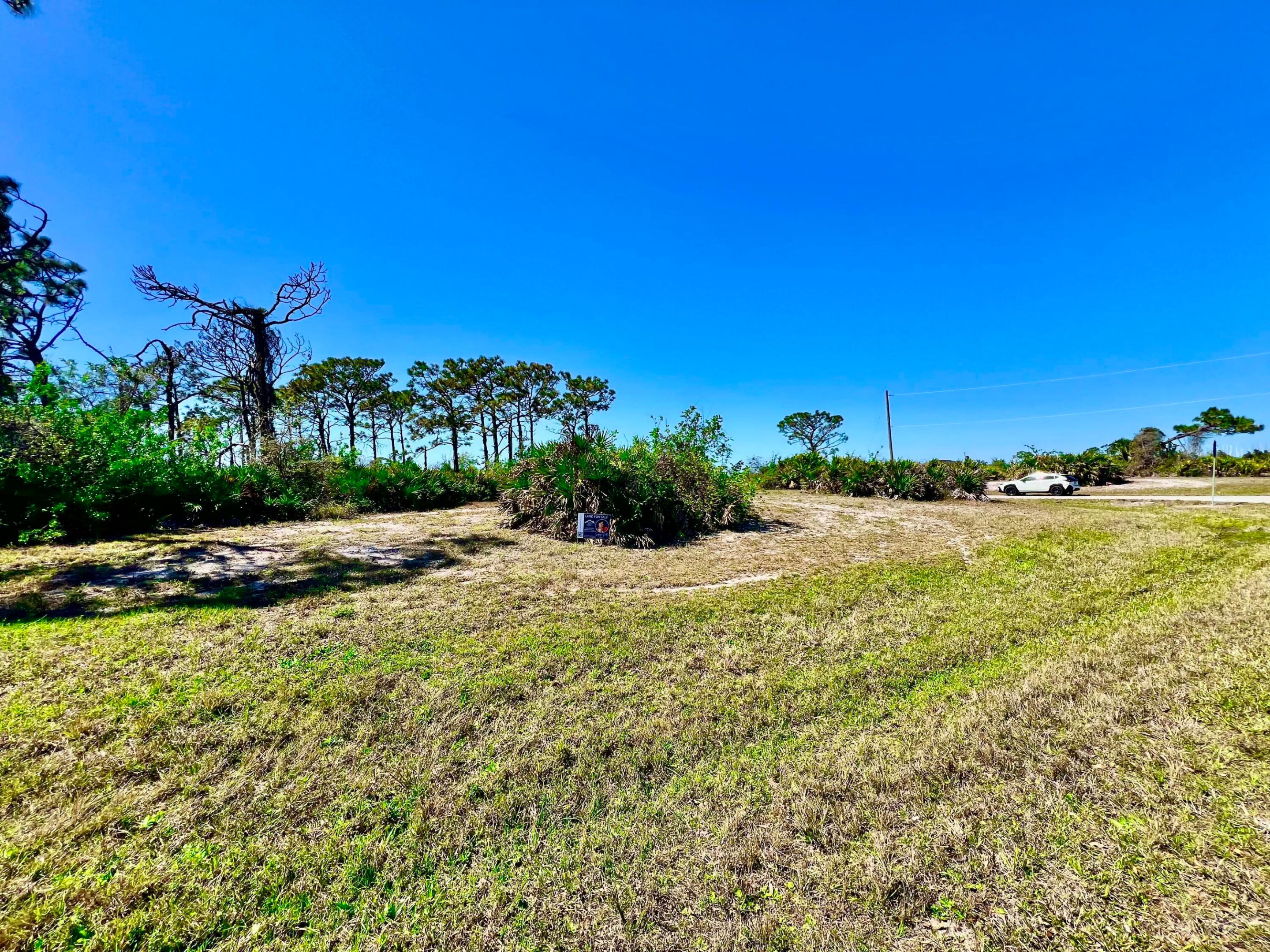 11 Boat Court Property Photo 3