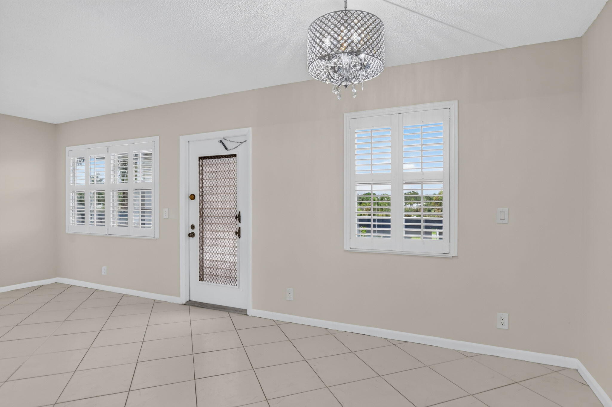 3057 Yarmouth C Property Photo 11
