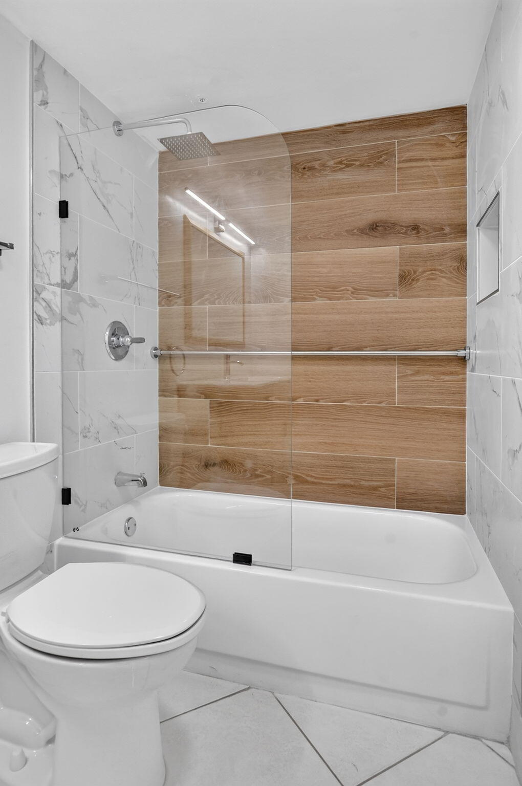 3057 Yarmouth C Property Photo 22