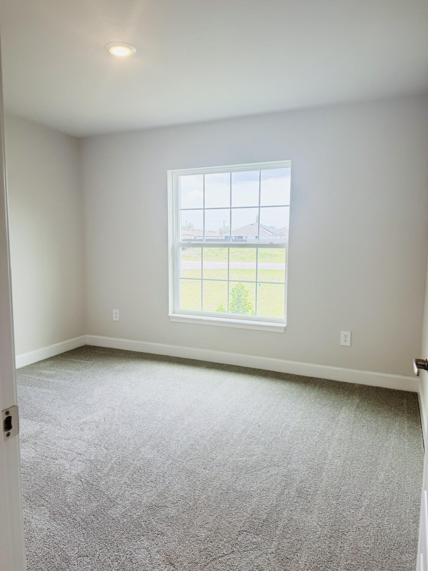 2822 Sw Dinner Street 2822 Property Photo 13