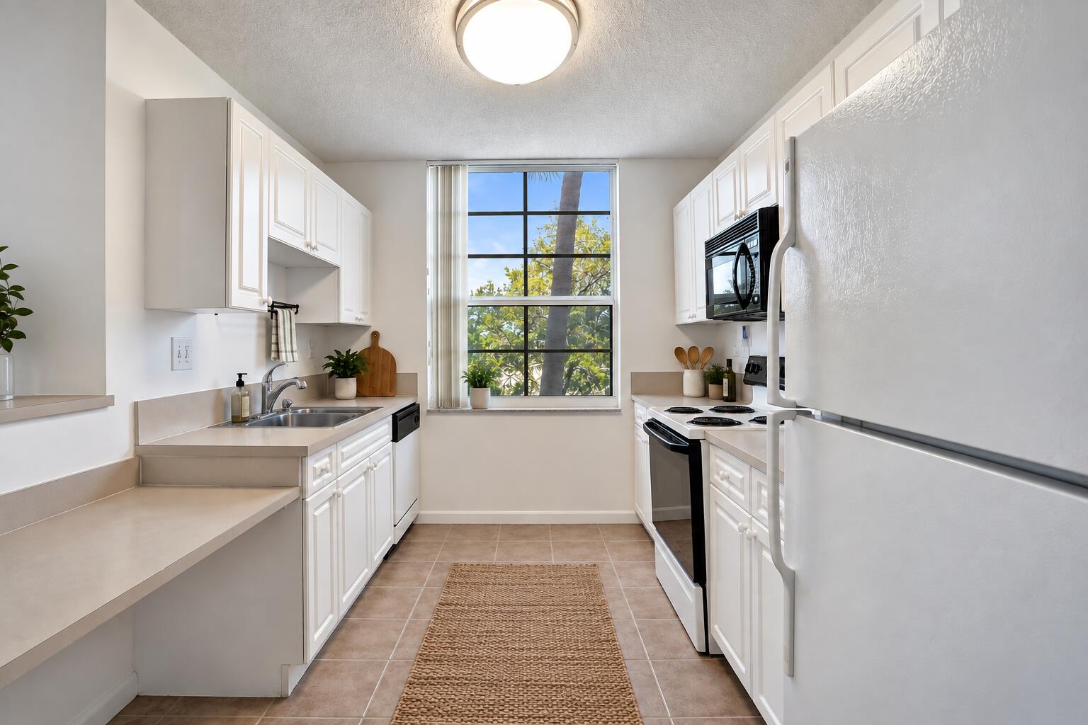 520 Se 5 Avenue 1203 Property Photo 6