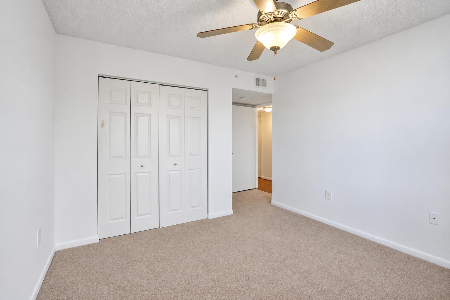 520 Se 5 Avenue 1203 Property Photo 17
