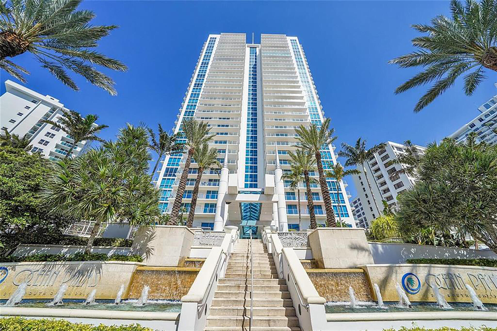 3101 S Ocean Drive 2707 Property Photo 1