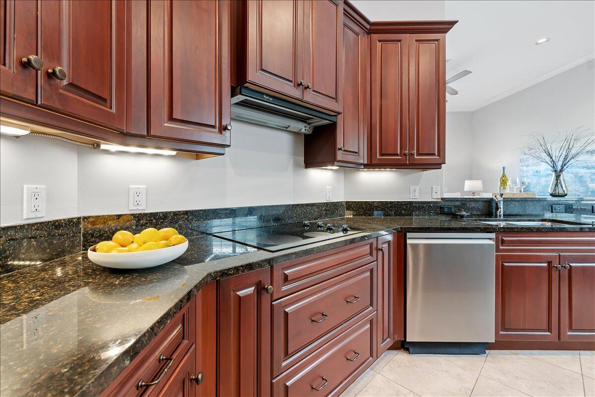 1254 River Reach Drive Property Photo 12