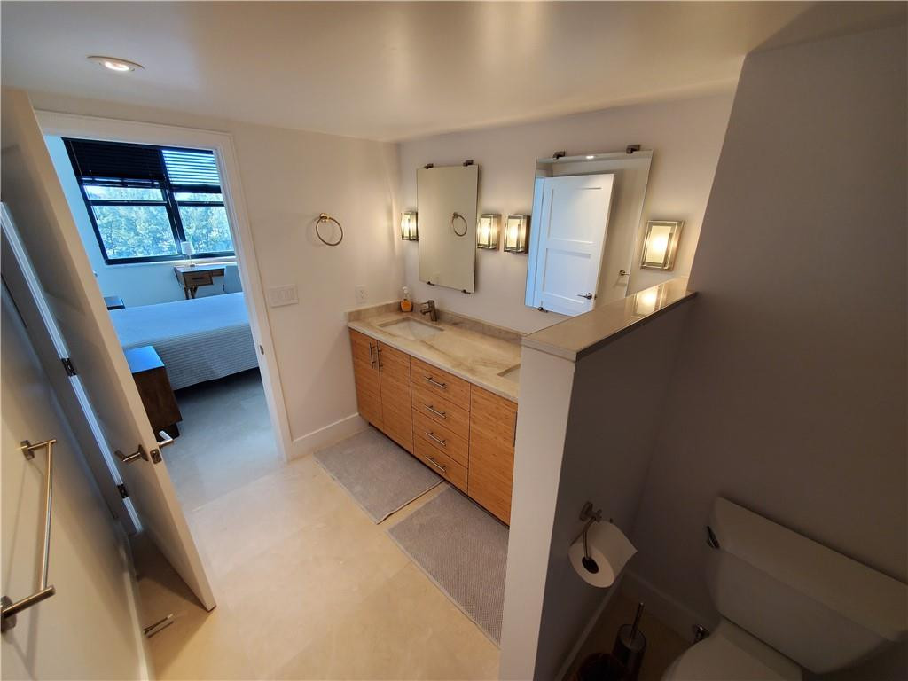 1401 N Riverside Drive N 807 Property Photo 34