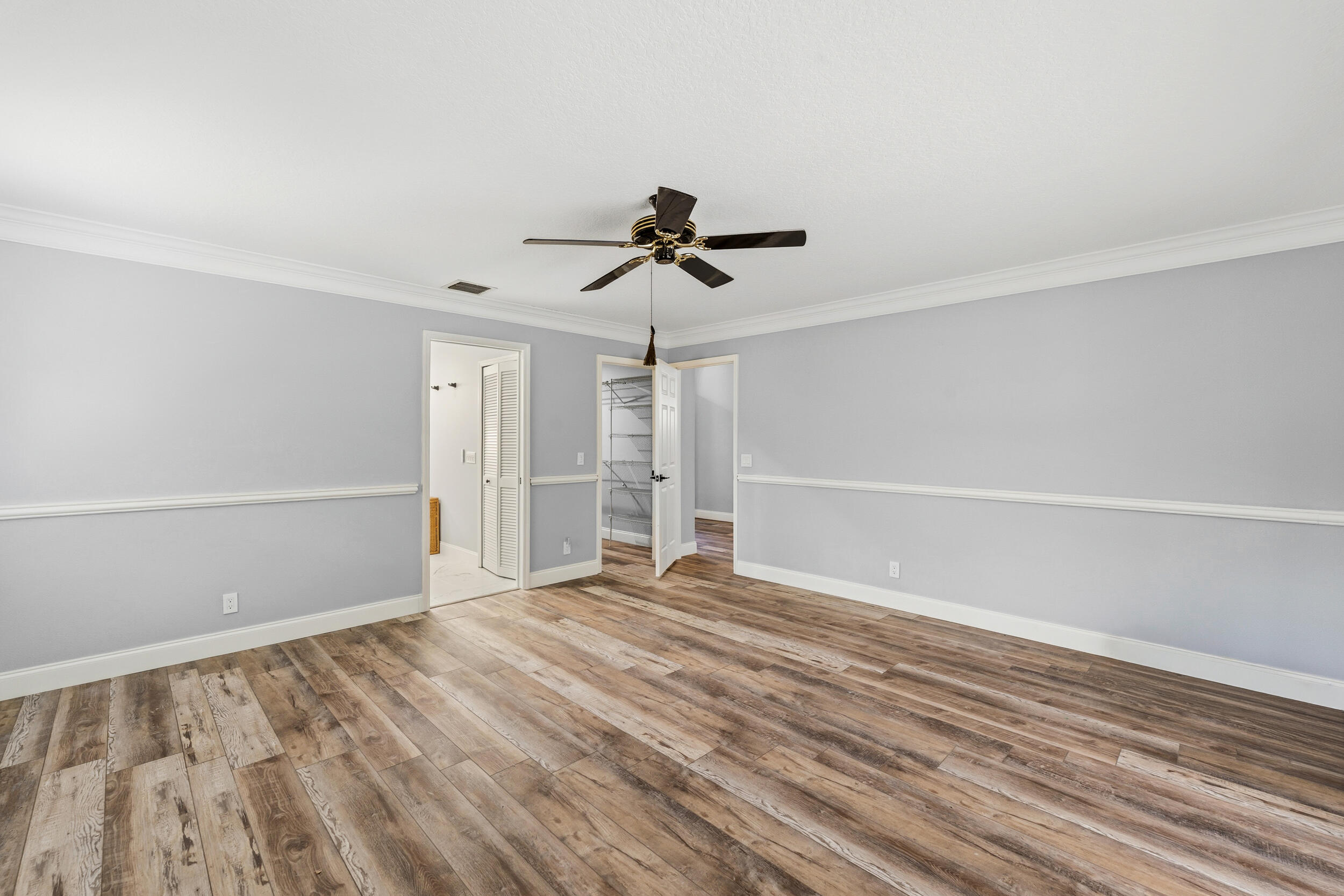 15833 118th Trail N Property Photo 8