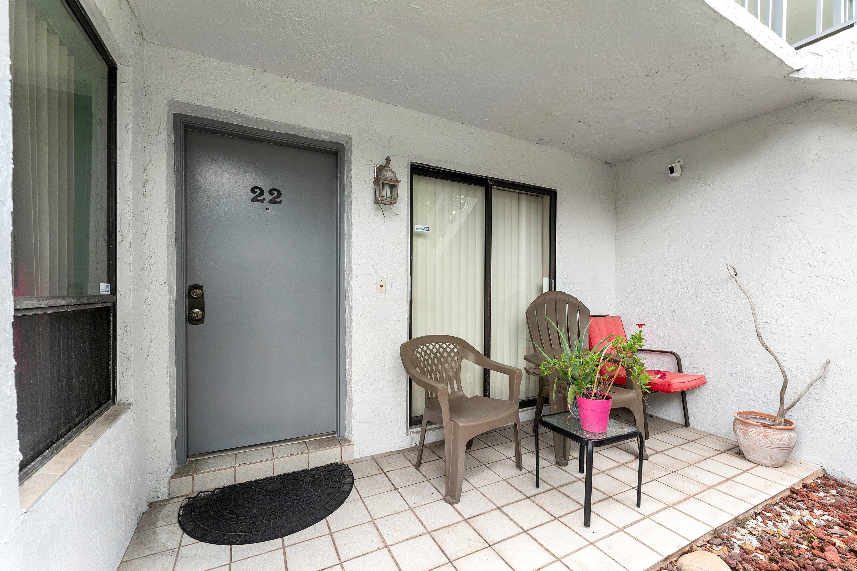 105 Tropic Isle Drive 22d Property Photo 5