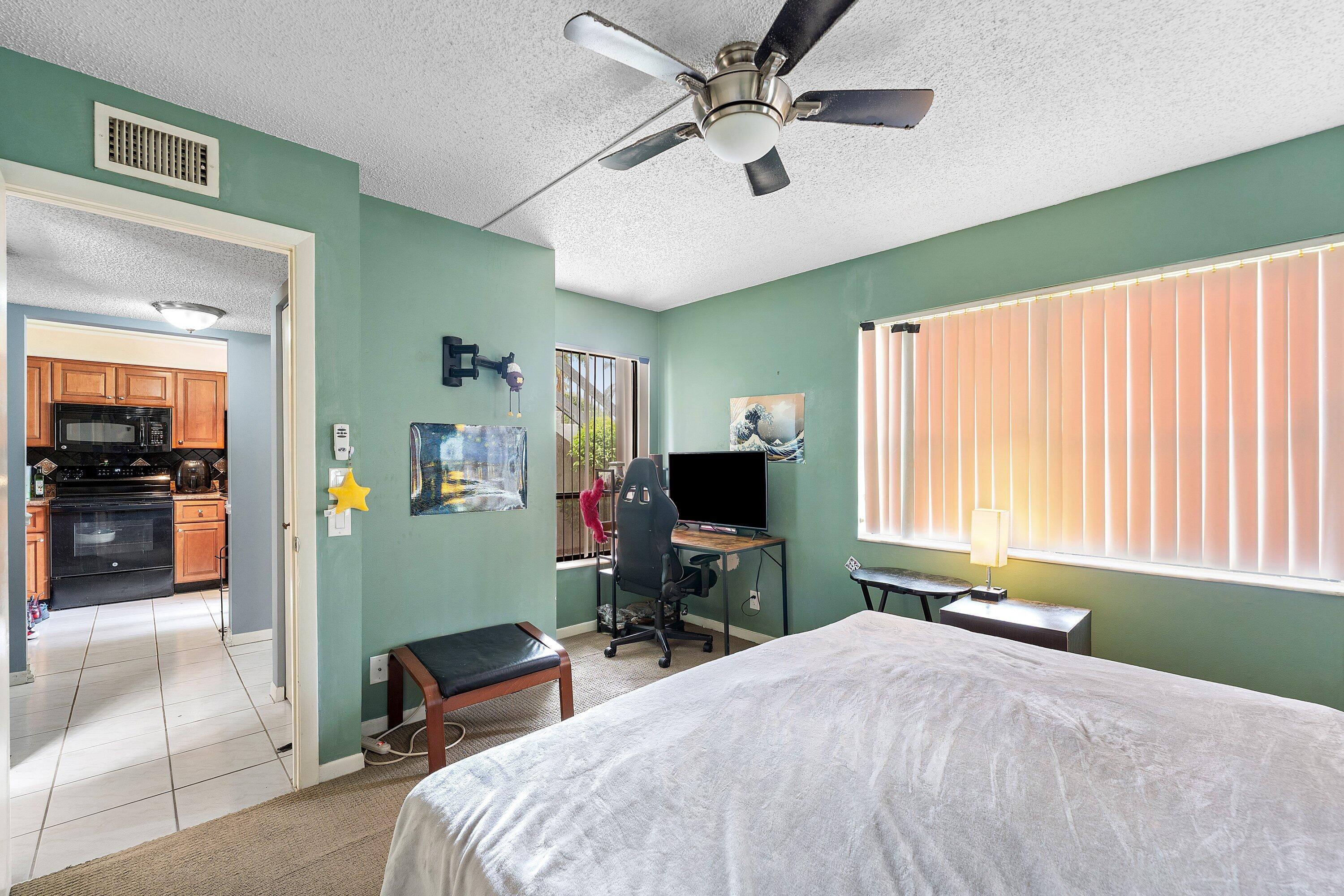 105 Tropic Isle Drive 22d Property Photo 21