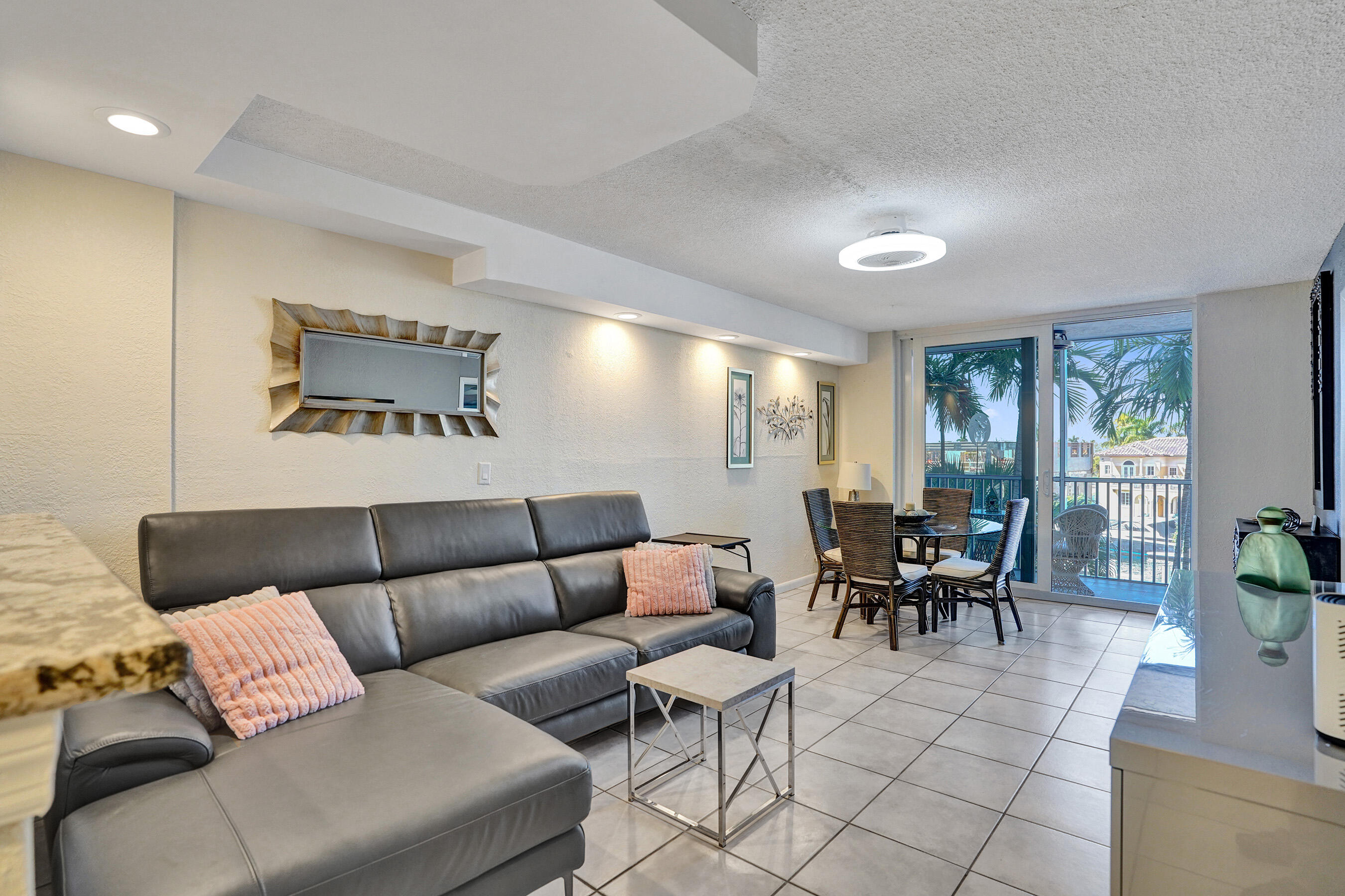 1391 S Ocean Boulevard 309 Property Photo 20