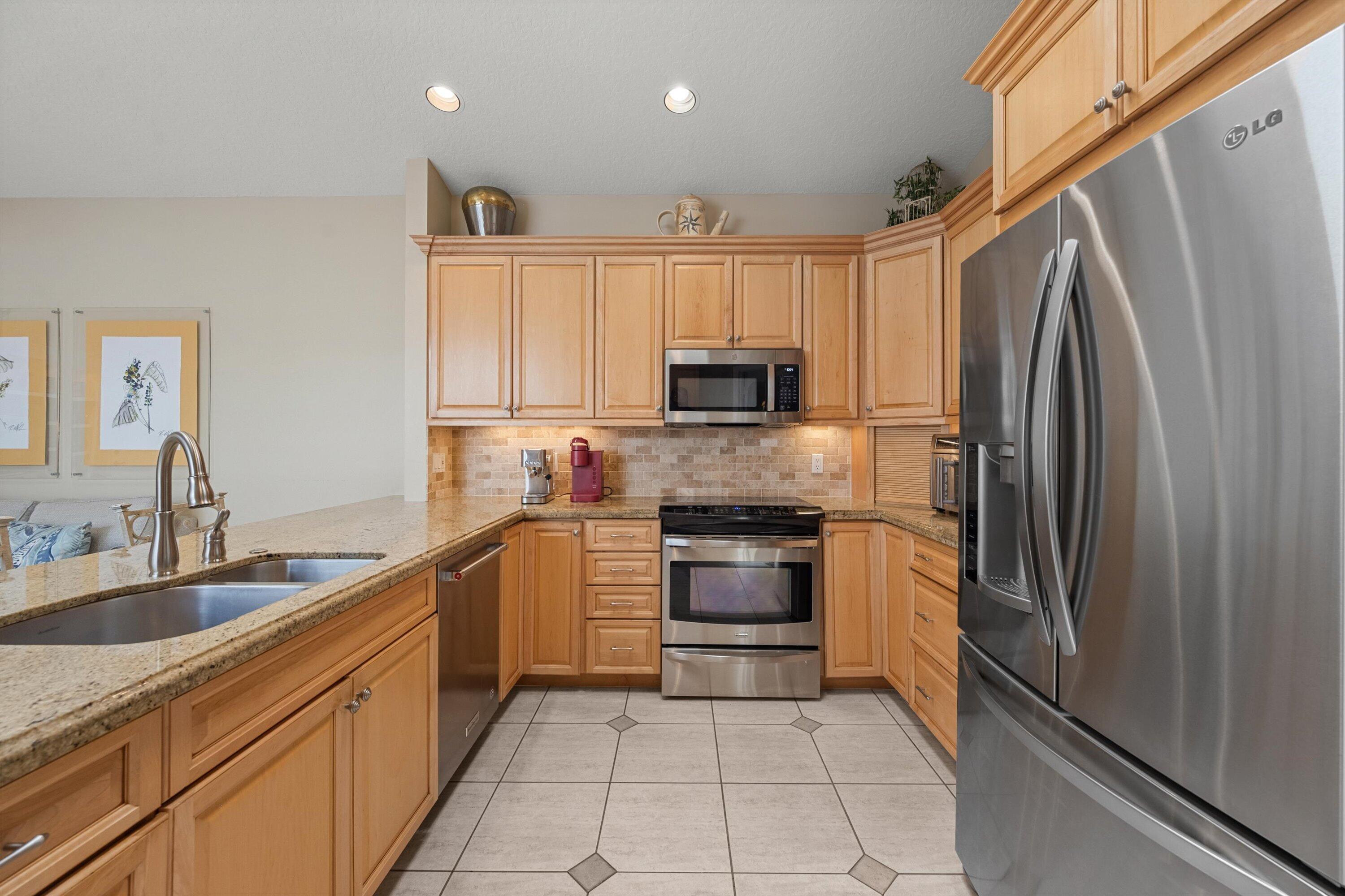3878 N Longview Drive Property Photo 12
