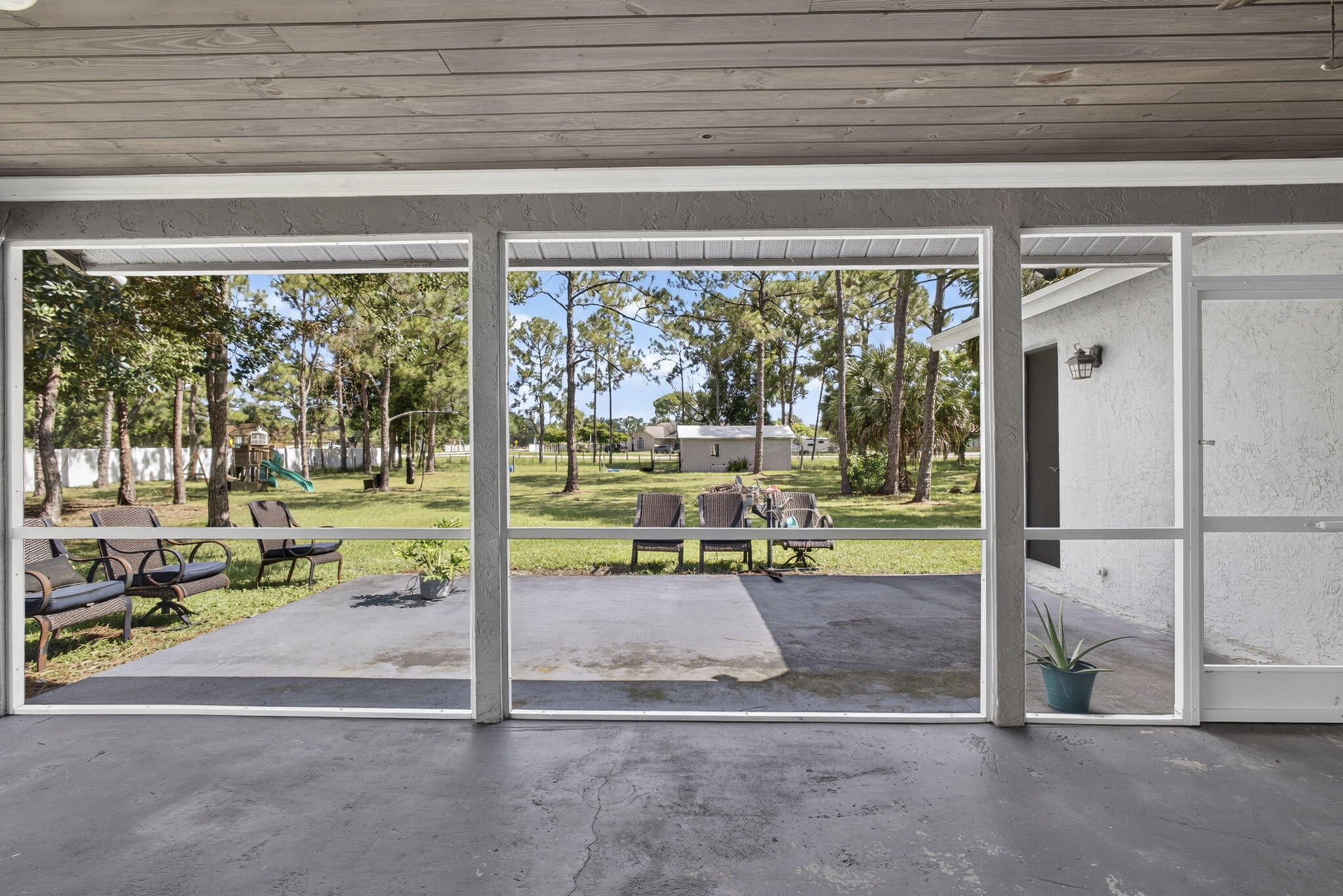 14935 89th Place N Property Photo 36