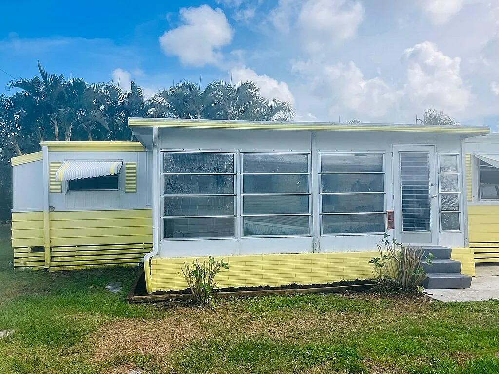 4054 Marigold Road Property Photo 3