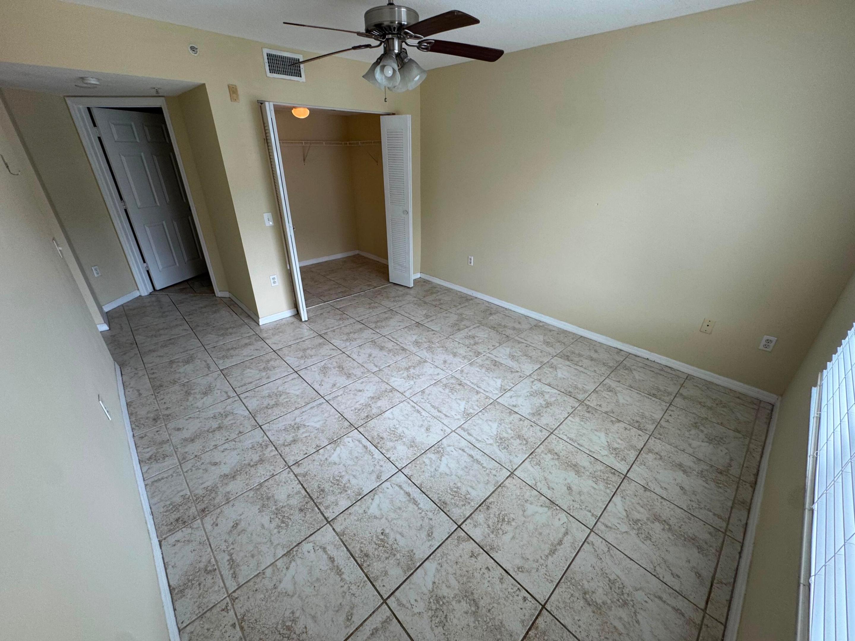201 Villa Circle 201 Property Photo 26