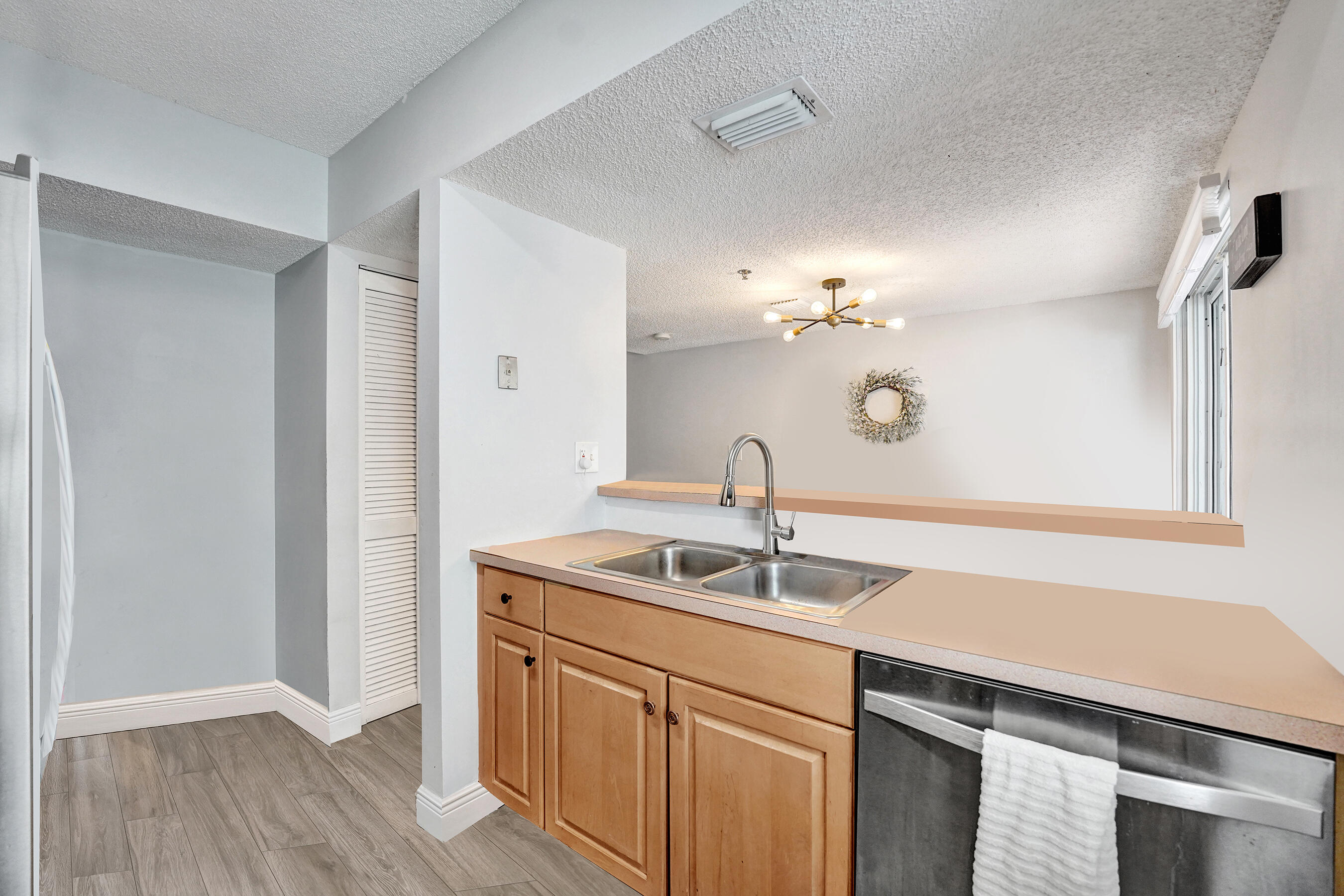 173 Riviera Circle Property Photo 11