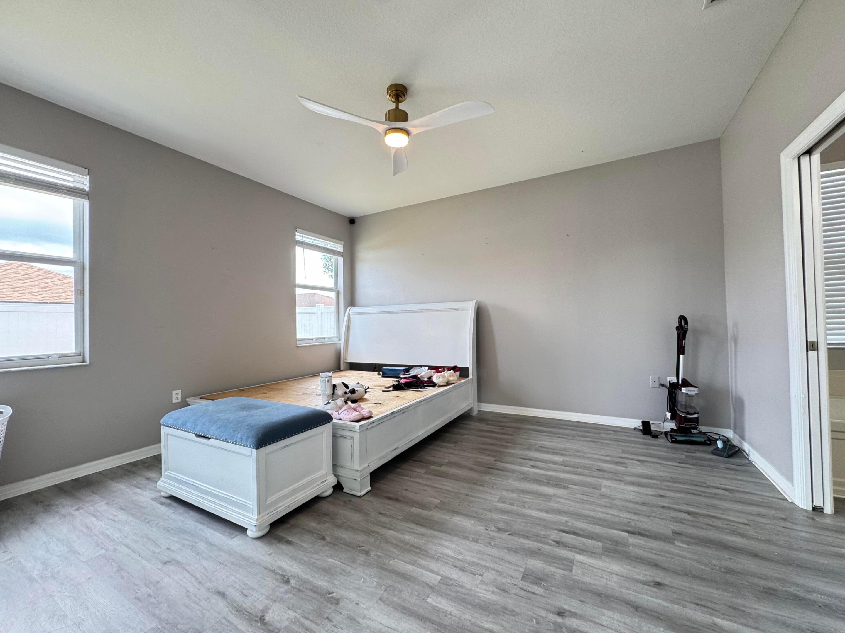10868 Standing Stone Drive Property Photo 20