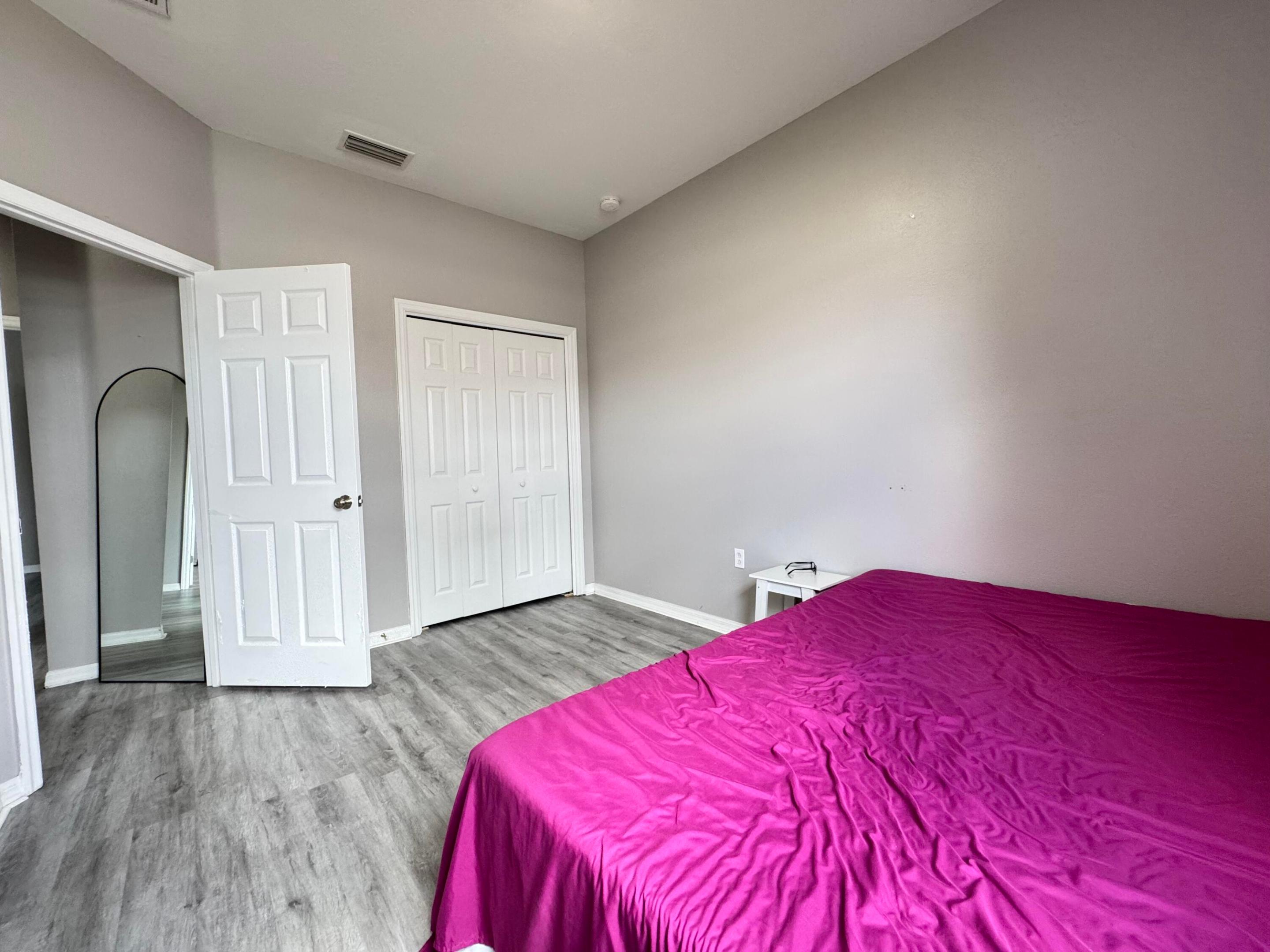 10868 Standing Stone Drive Property Photo 27