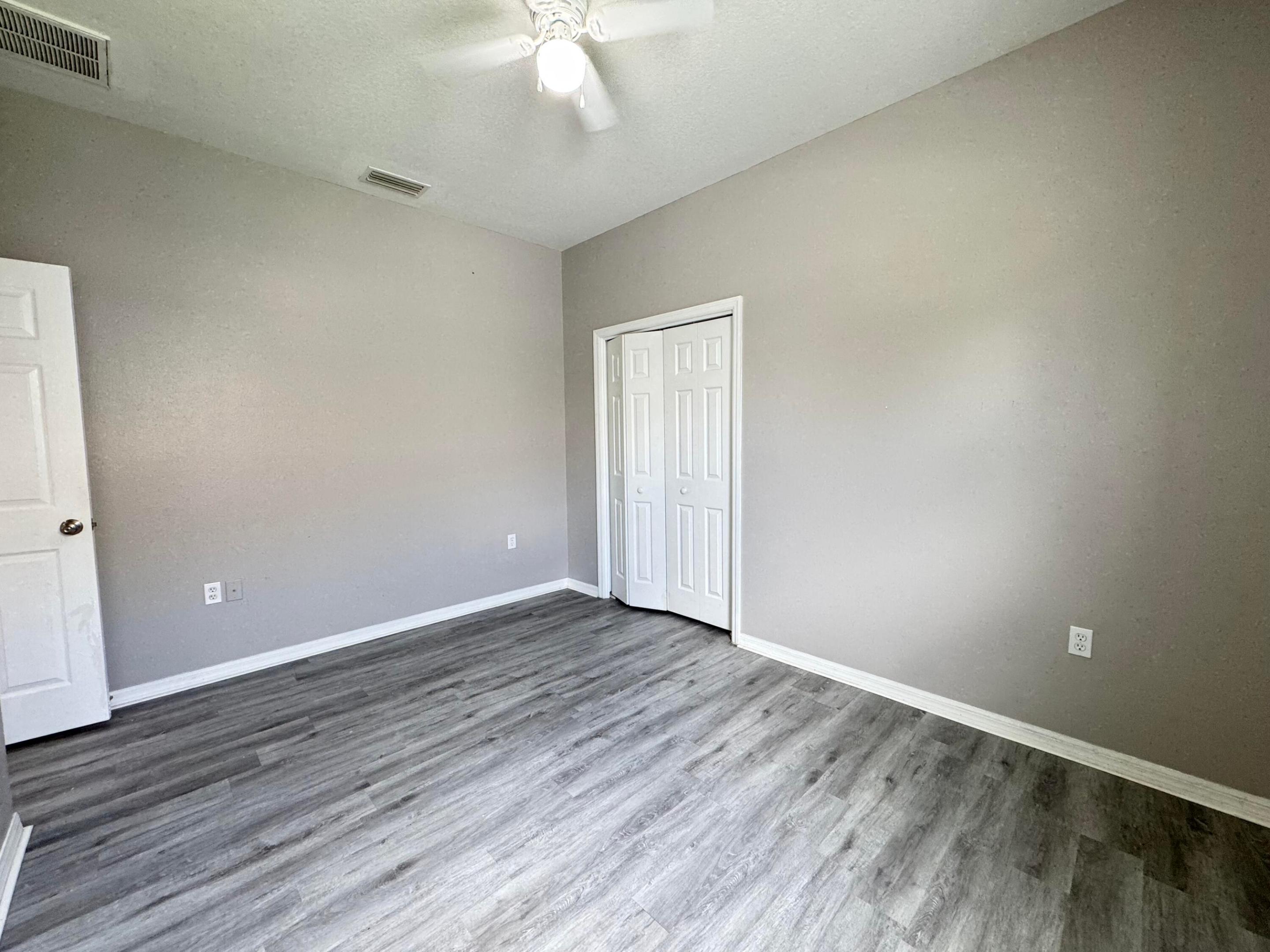 10868 Standing Stone Drive Property Photo 32