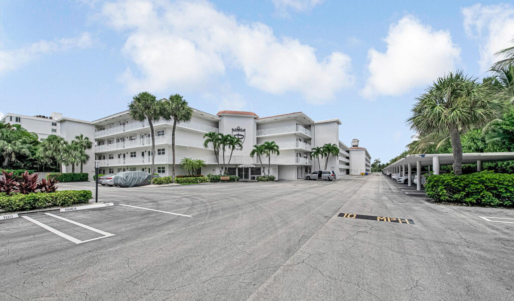 1910 S Ocean Boulevard 112 Property Photo 2