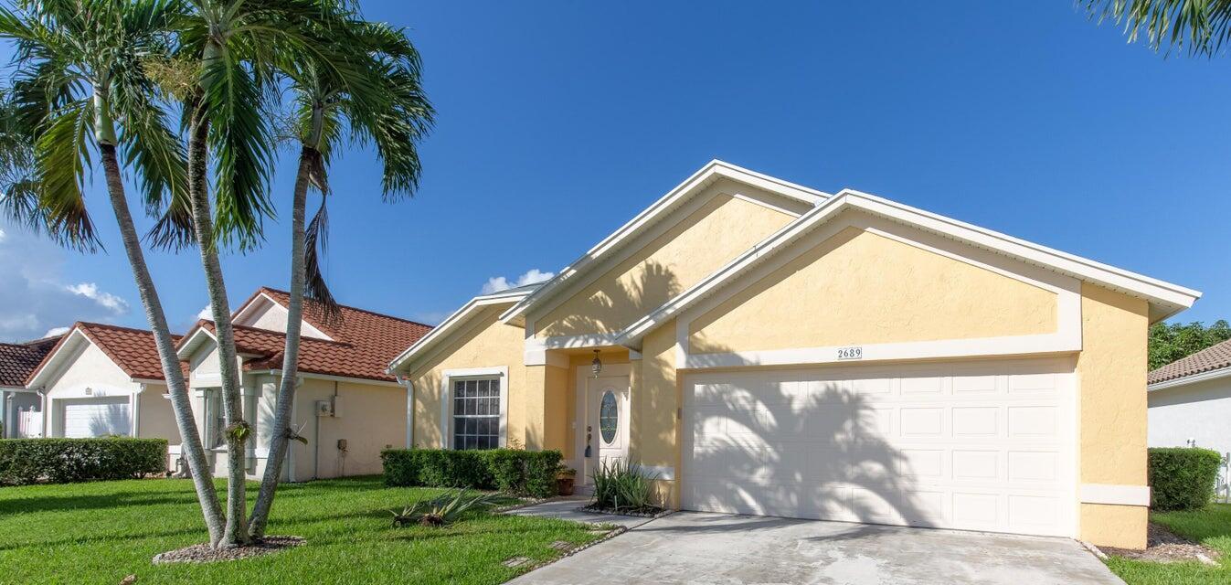 2689 Fairway Cove Court E Property Photo 1