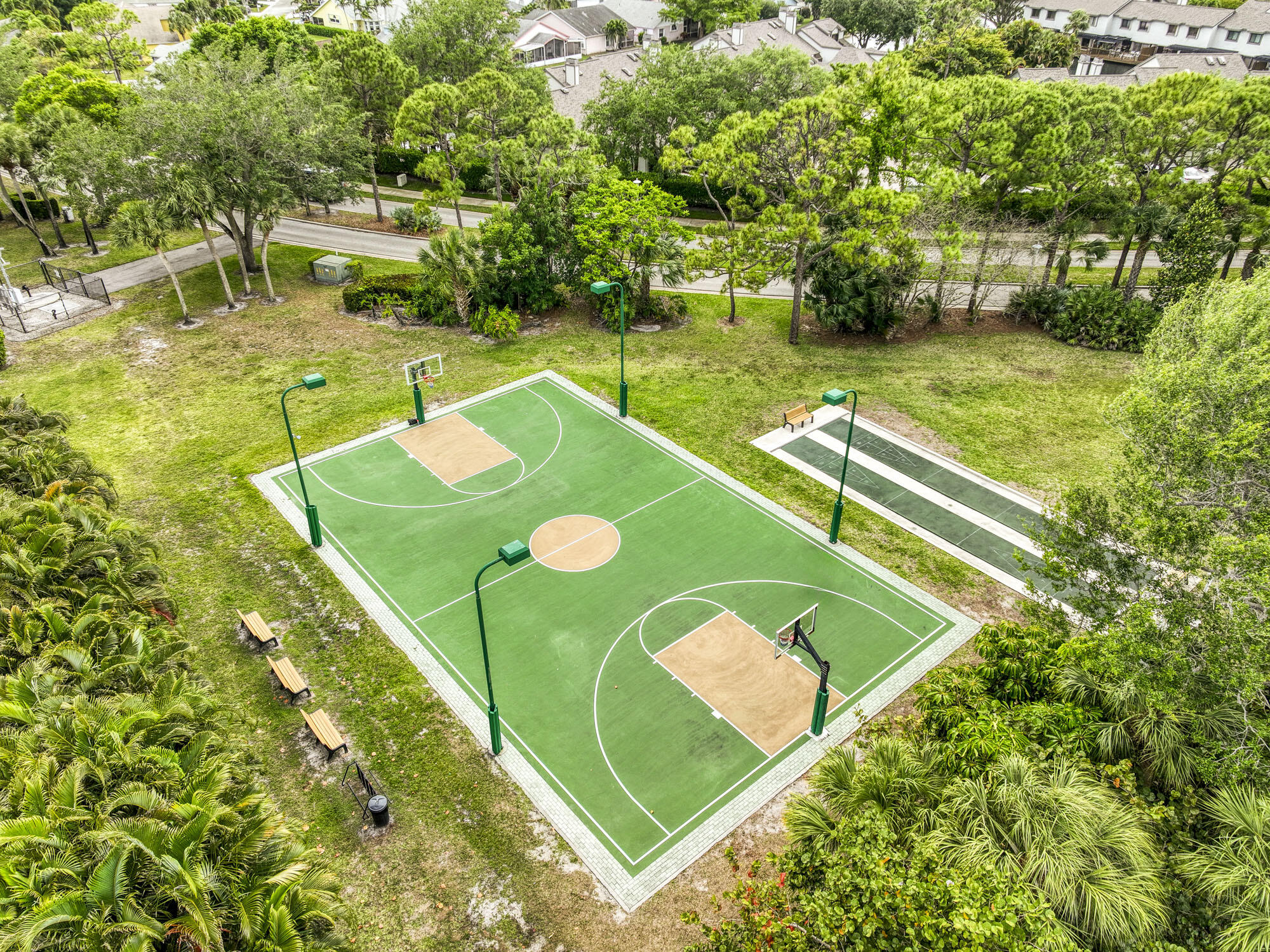 109 Landings Boulevard Property Photo 36