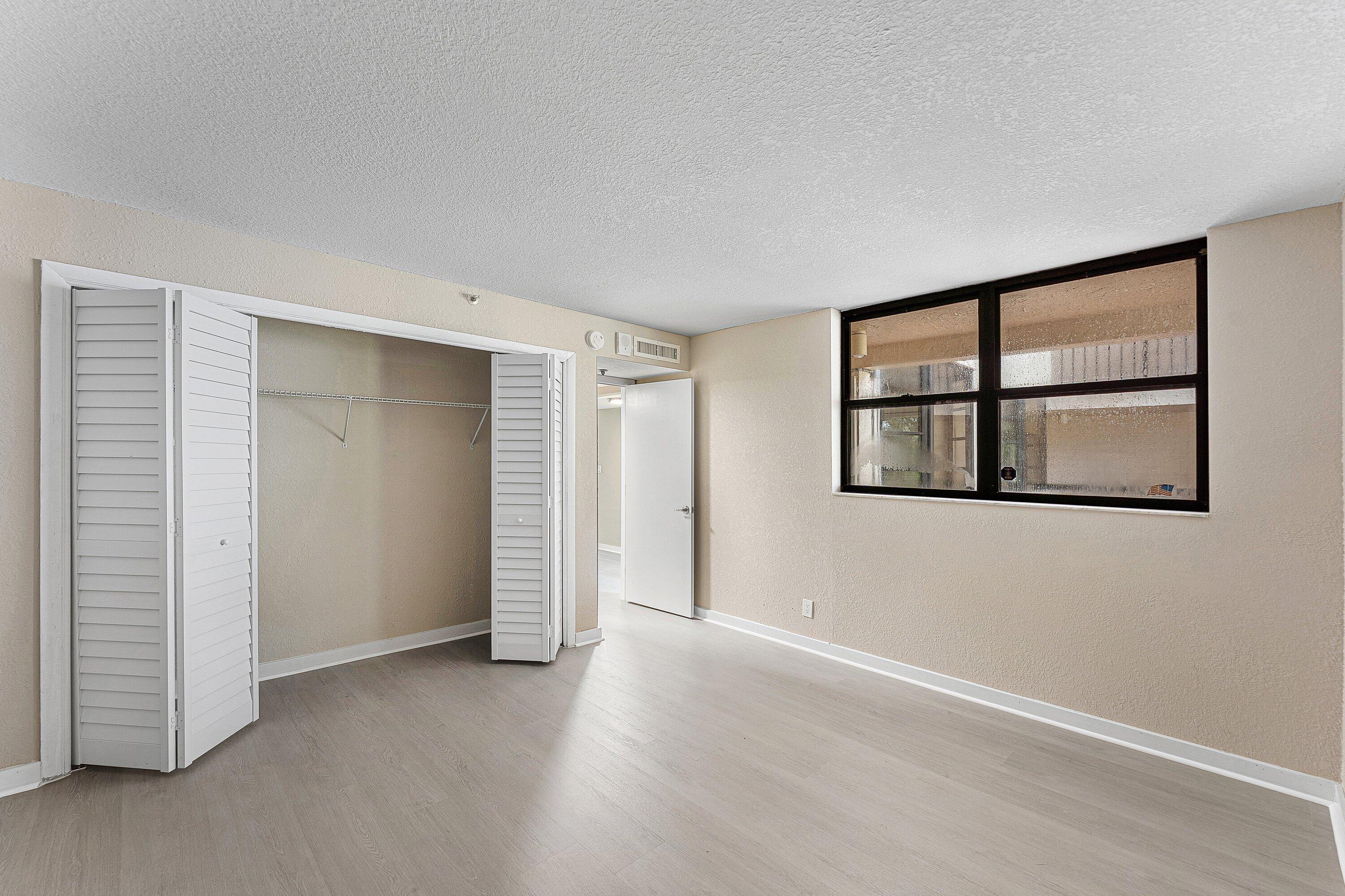 6420 Boca Del Mar Drive 207 Property Photo 14