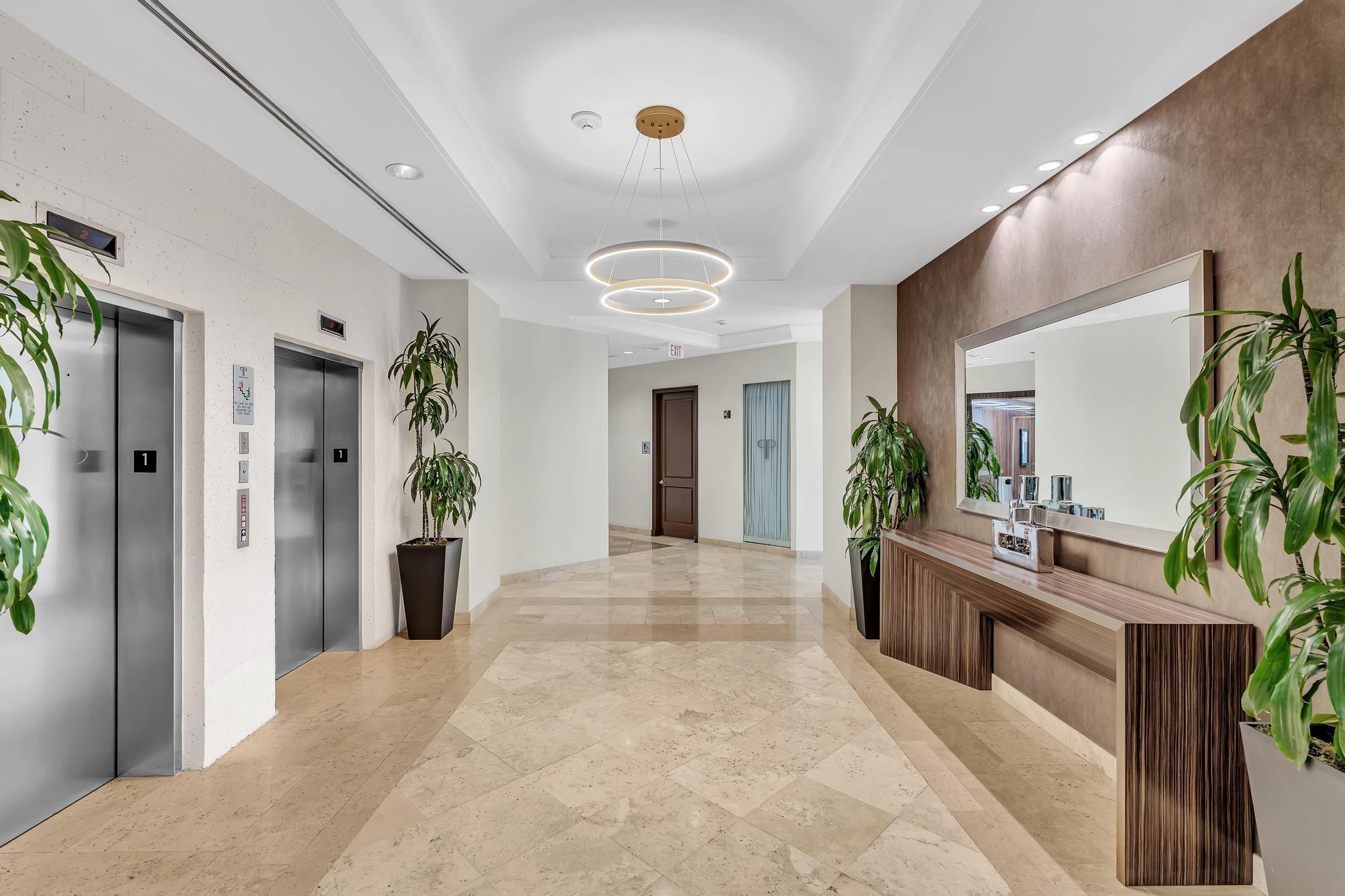 99 Se Mizner Boulevard 637 Property Photo 42