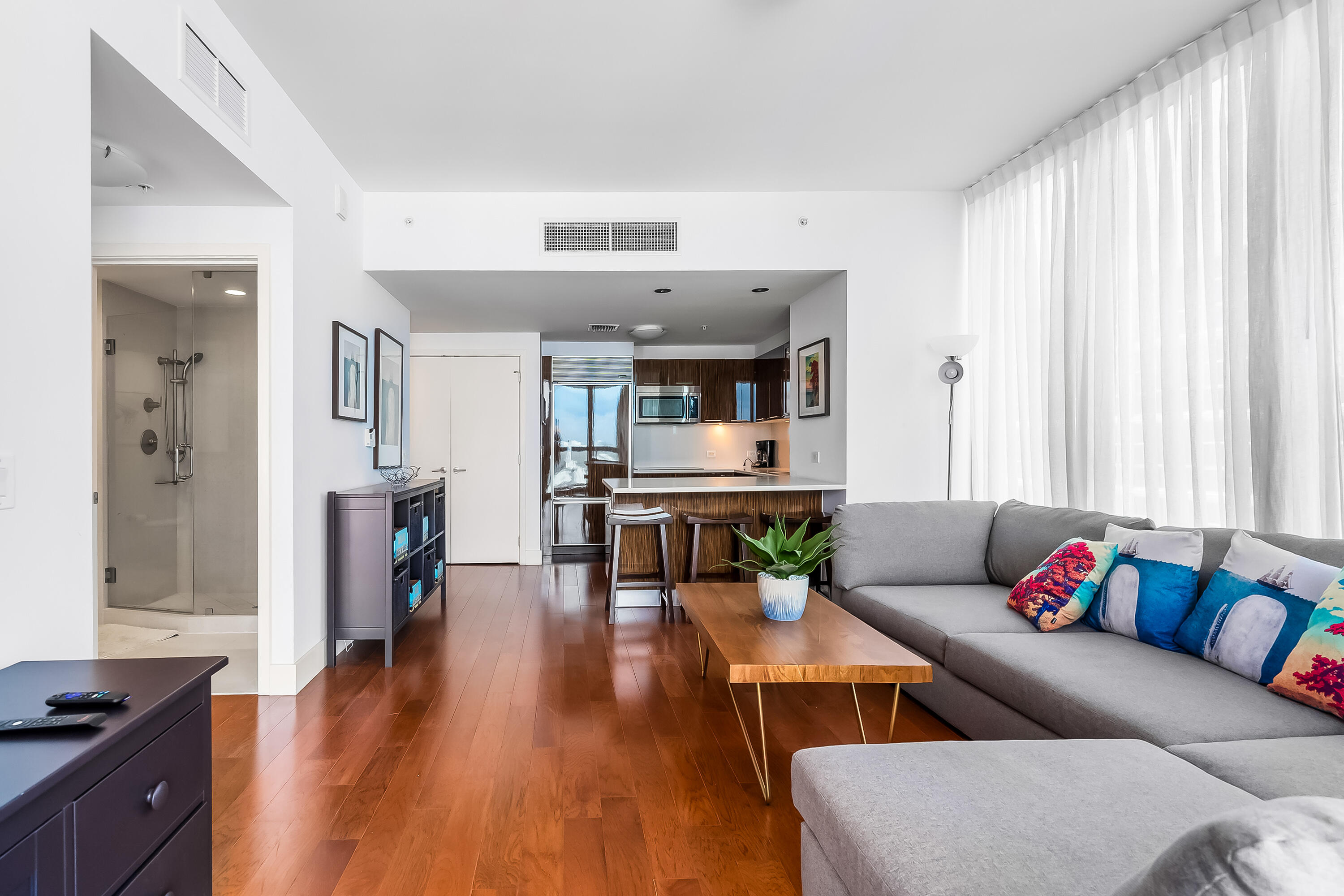 6899 Collins Avenue 1409 Property Photo 15