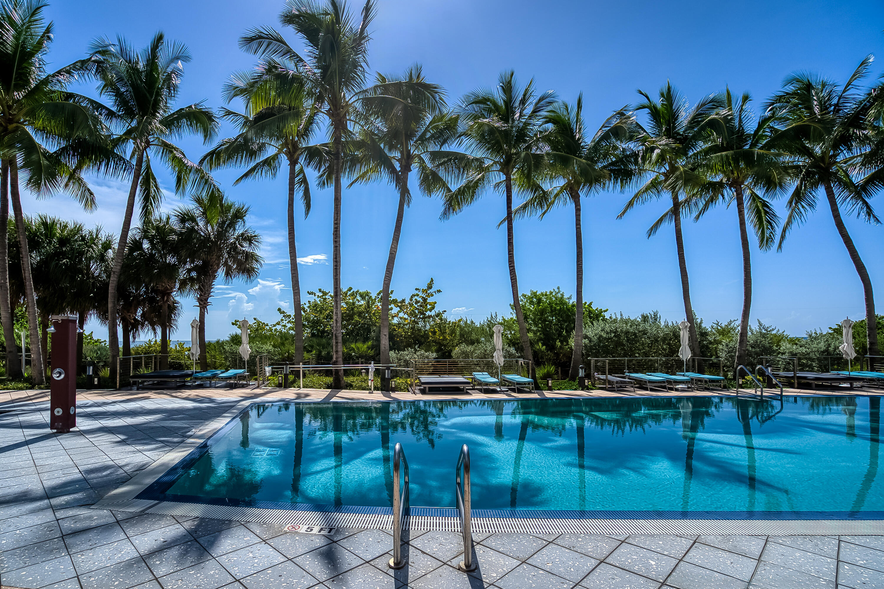 6899 Collins Avenue 1409 Property Photo 44